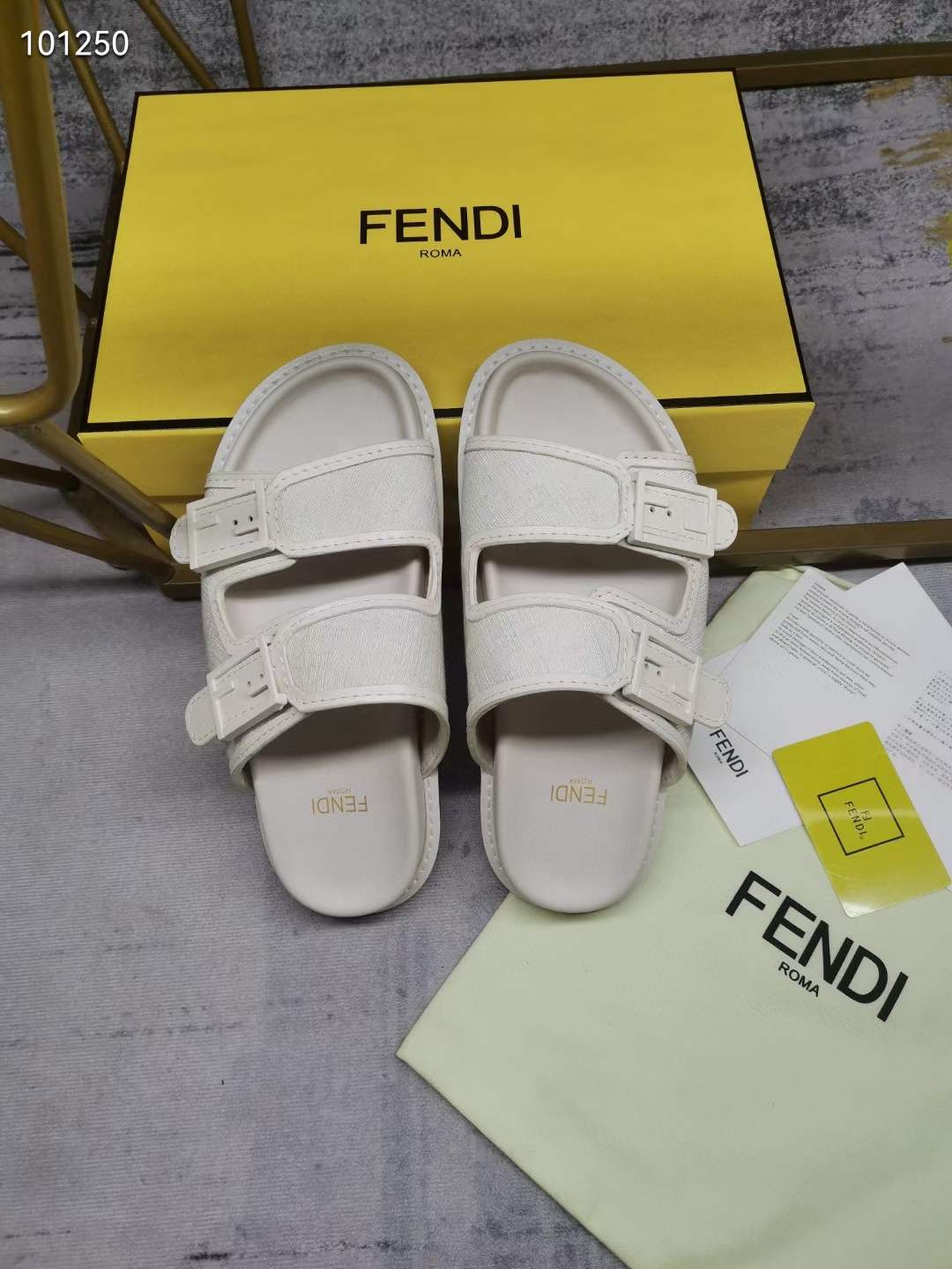 Women Men F*endi Top Sandals （ ）