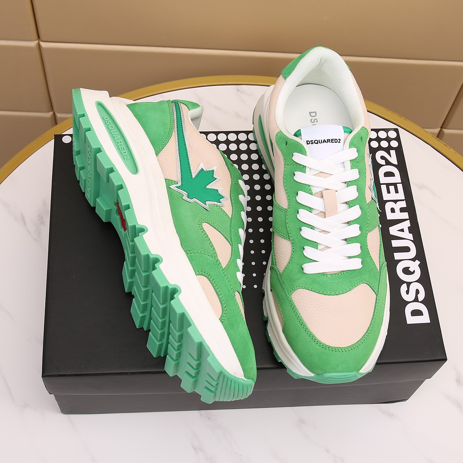 Men O*ff W*hite Top Sneakers