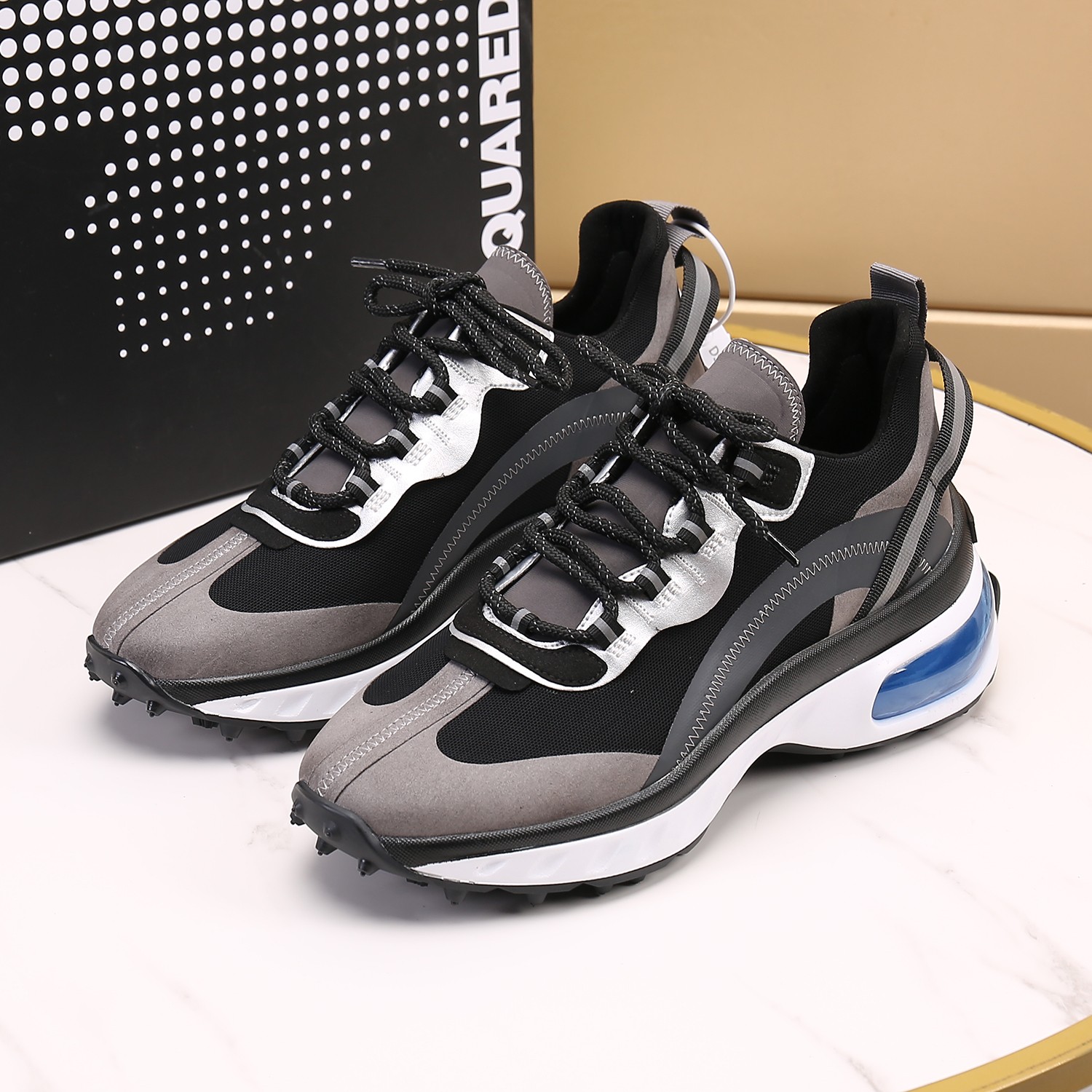 Men O*ff W*hite Top Sneakers