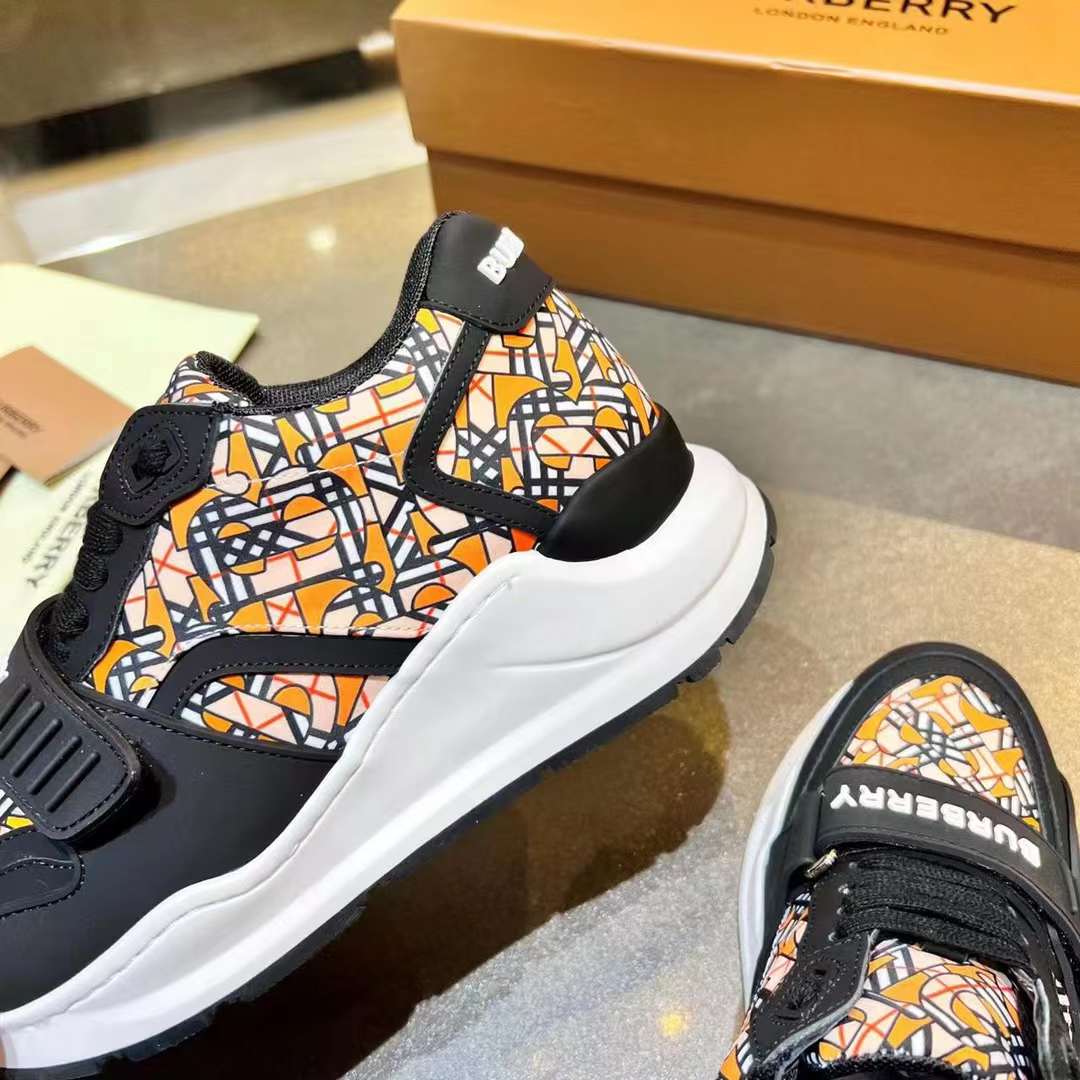 Men Women B*rberry Sneaker ()