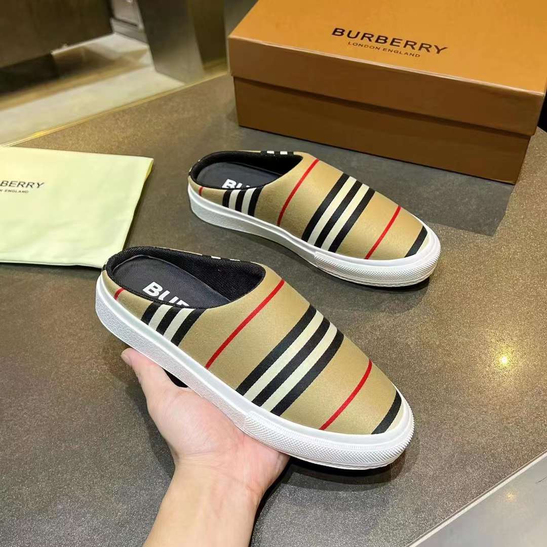 Men Women B*rberry Sneaker ()