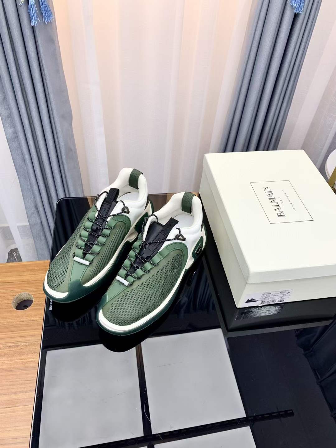 Men Women B*almain Top Sneakers