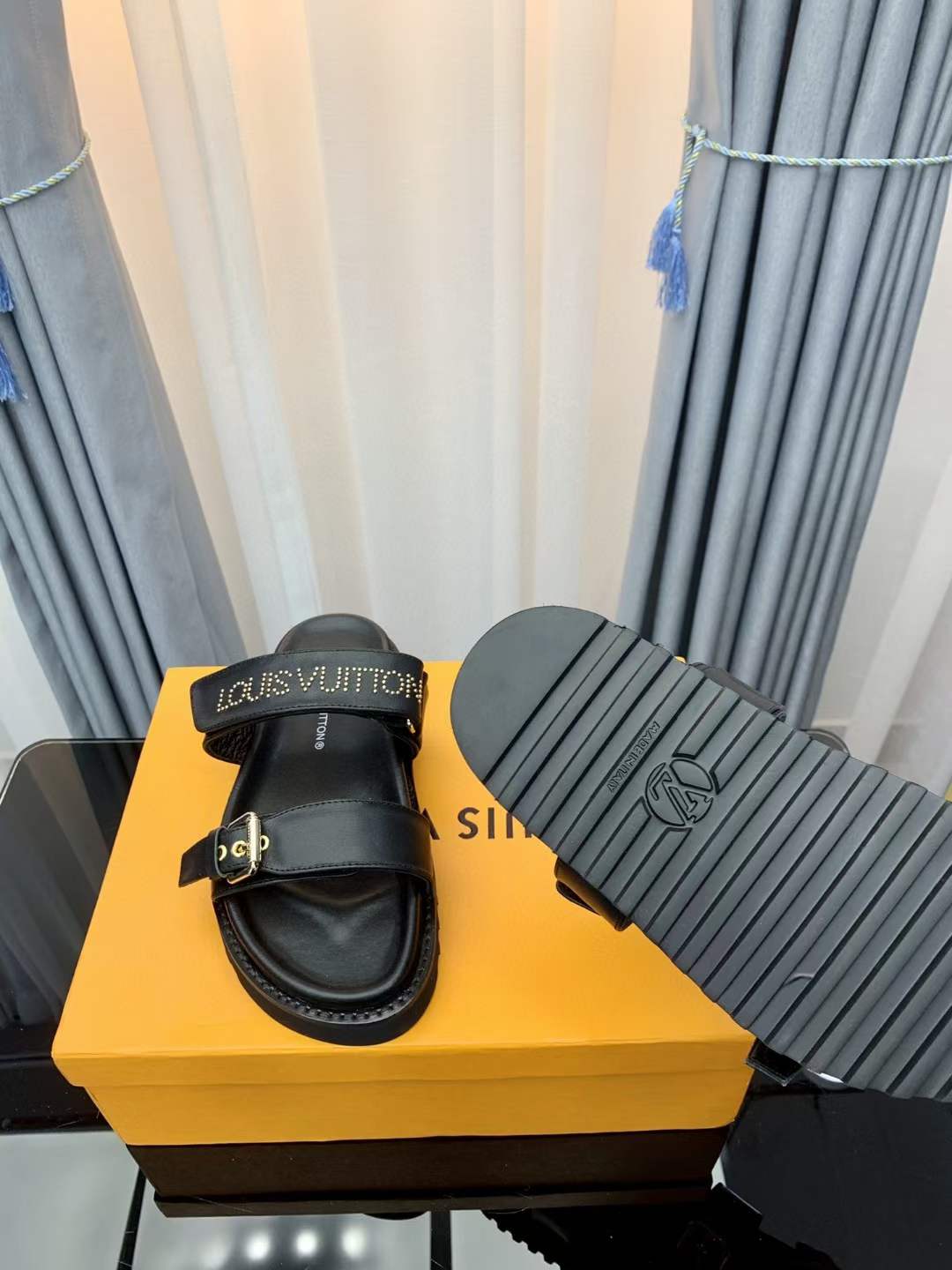 Women Men L*ouis V*uitton Top Slippers