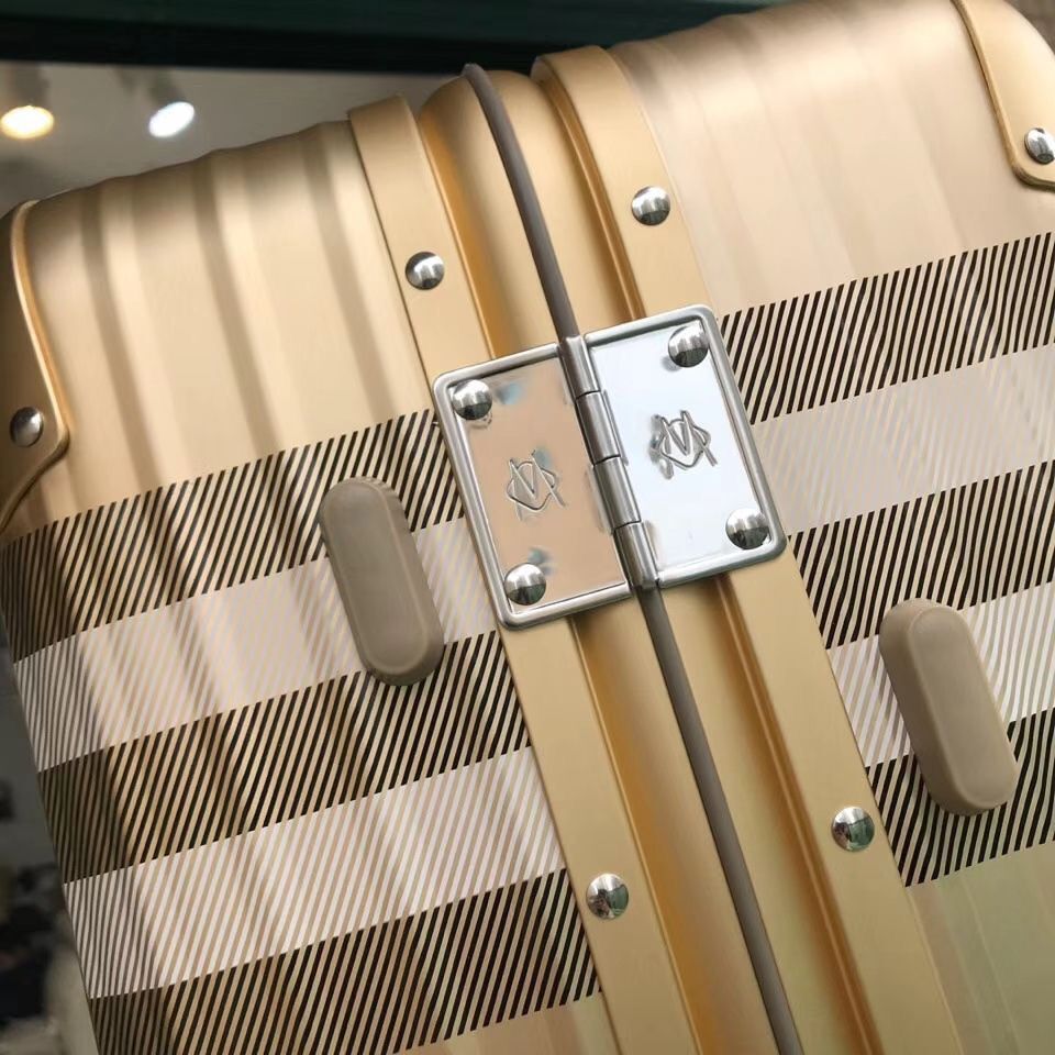 B*urberry Luggage