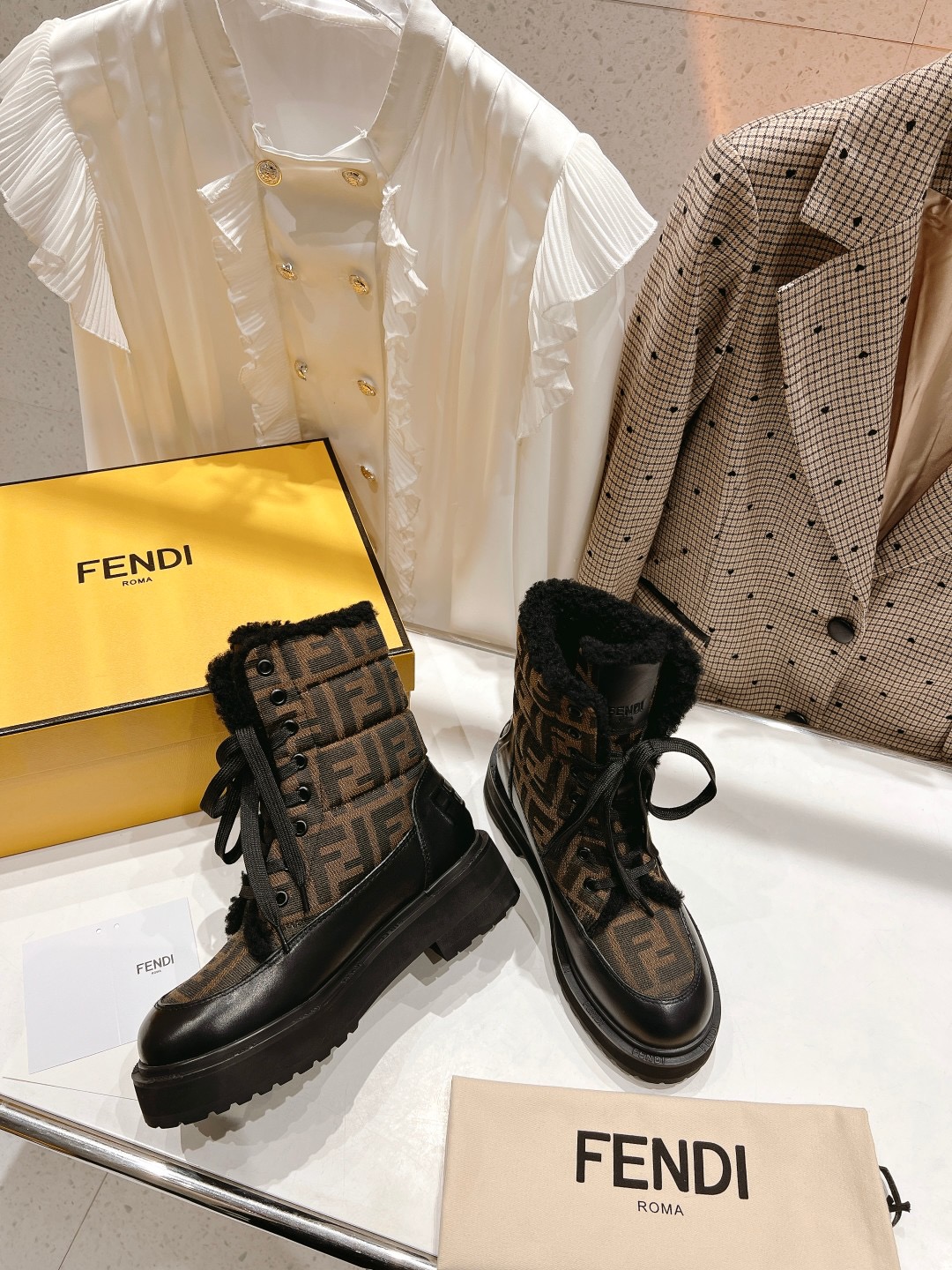 Women F*endi Top Boots Maikesneakers