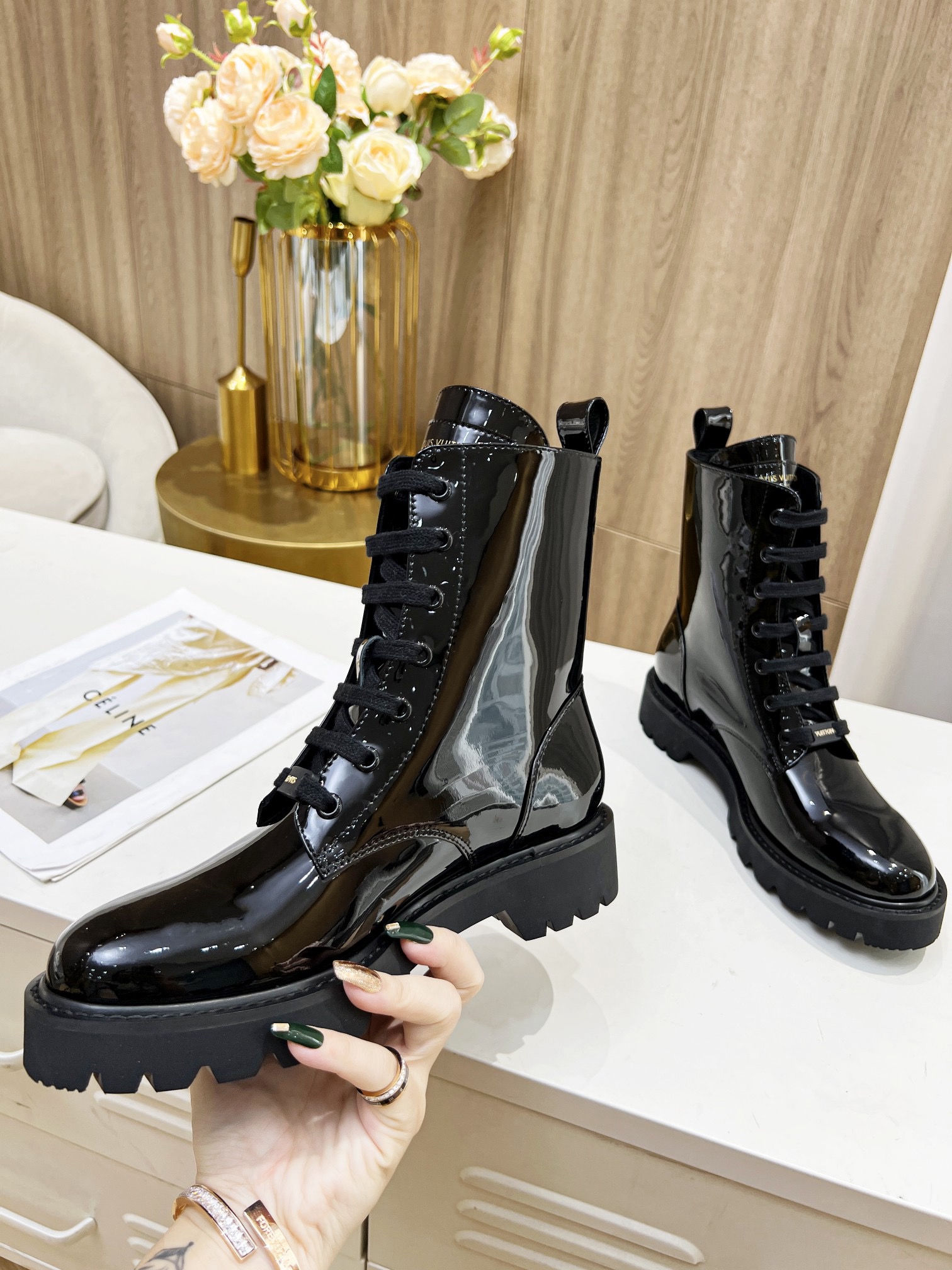 Women L*ouis V*uitton Top Boots Maikesneakers