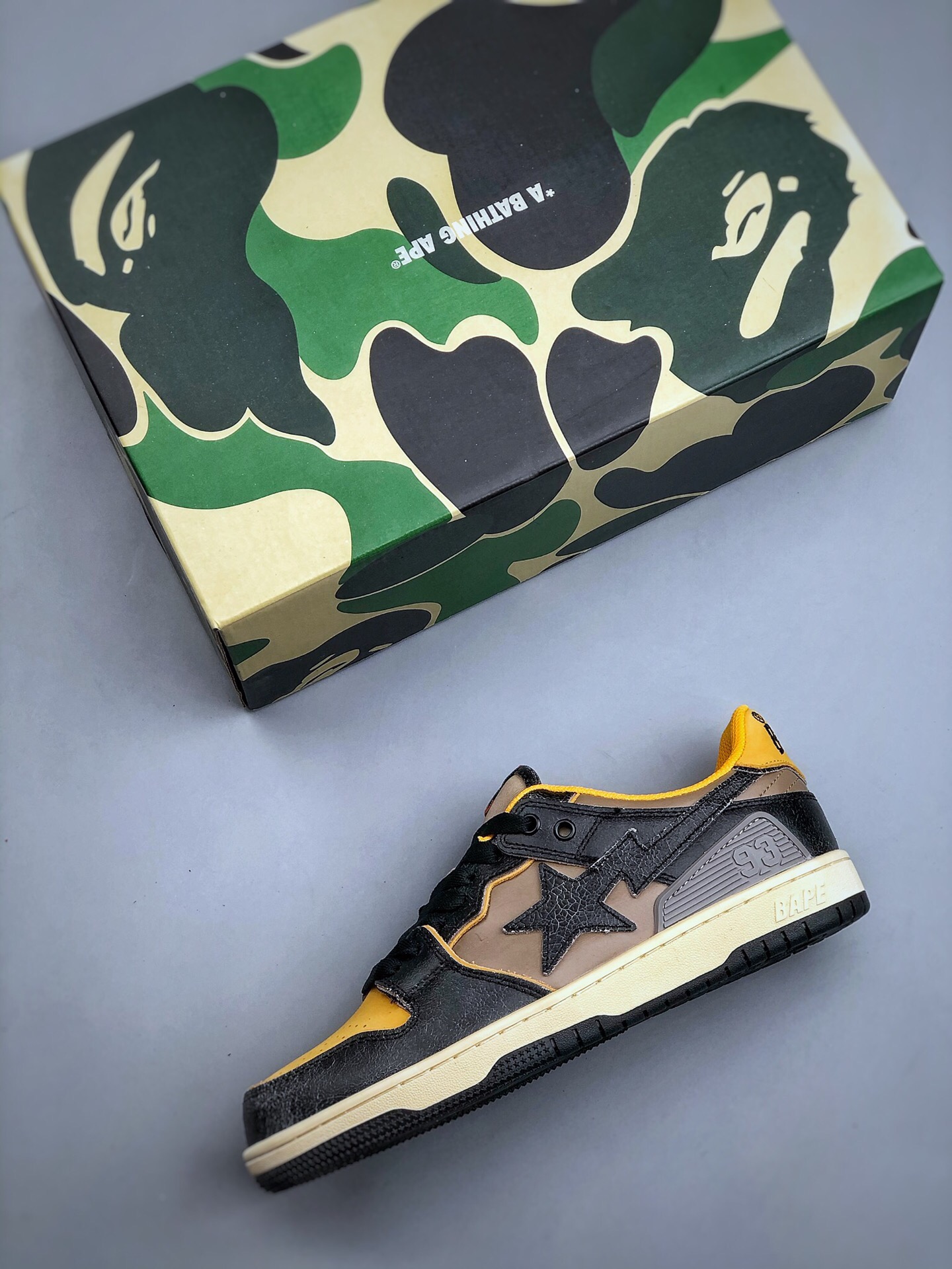 Men Women B*ape sta to low Top Sneaker