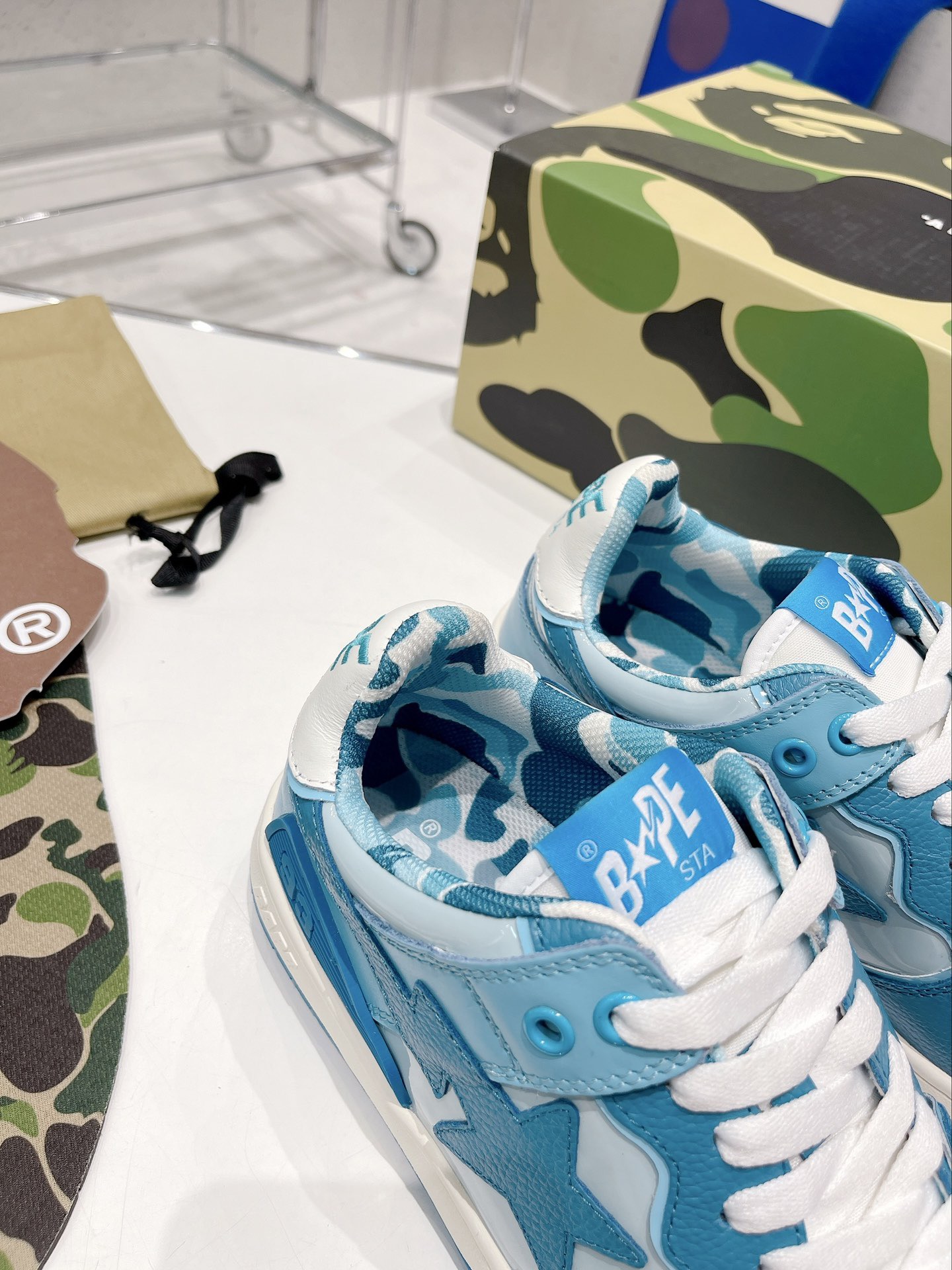 Men Women B*ape sta to low Top Sneaker