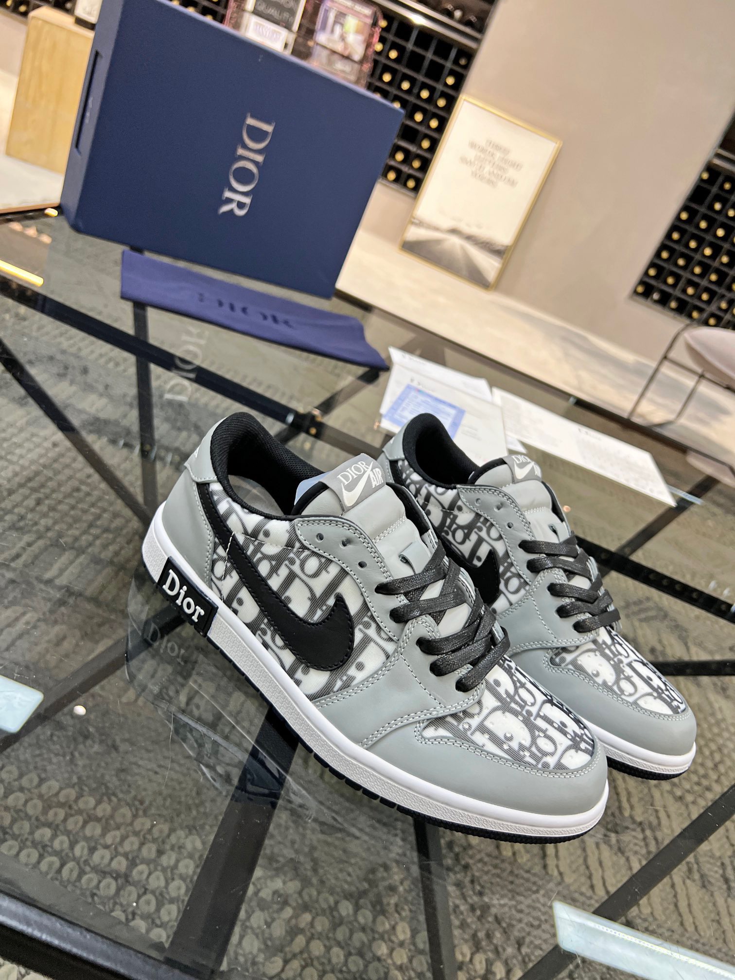 Men D*ior Top Sneaker