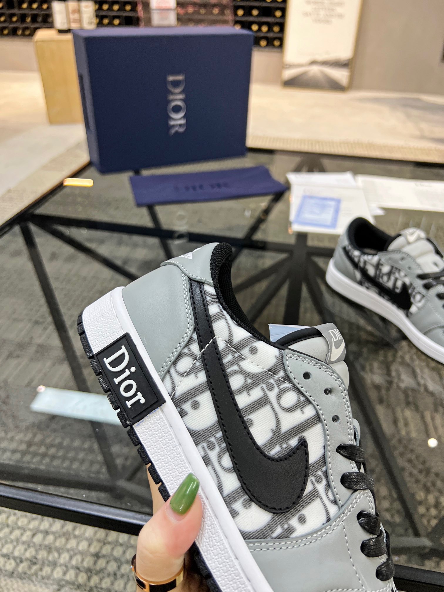 Men D*ior Top Sneaker