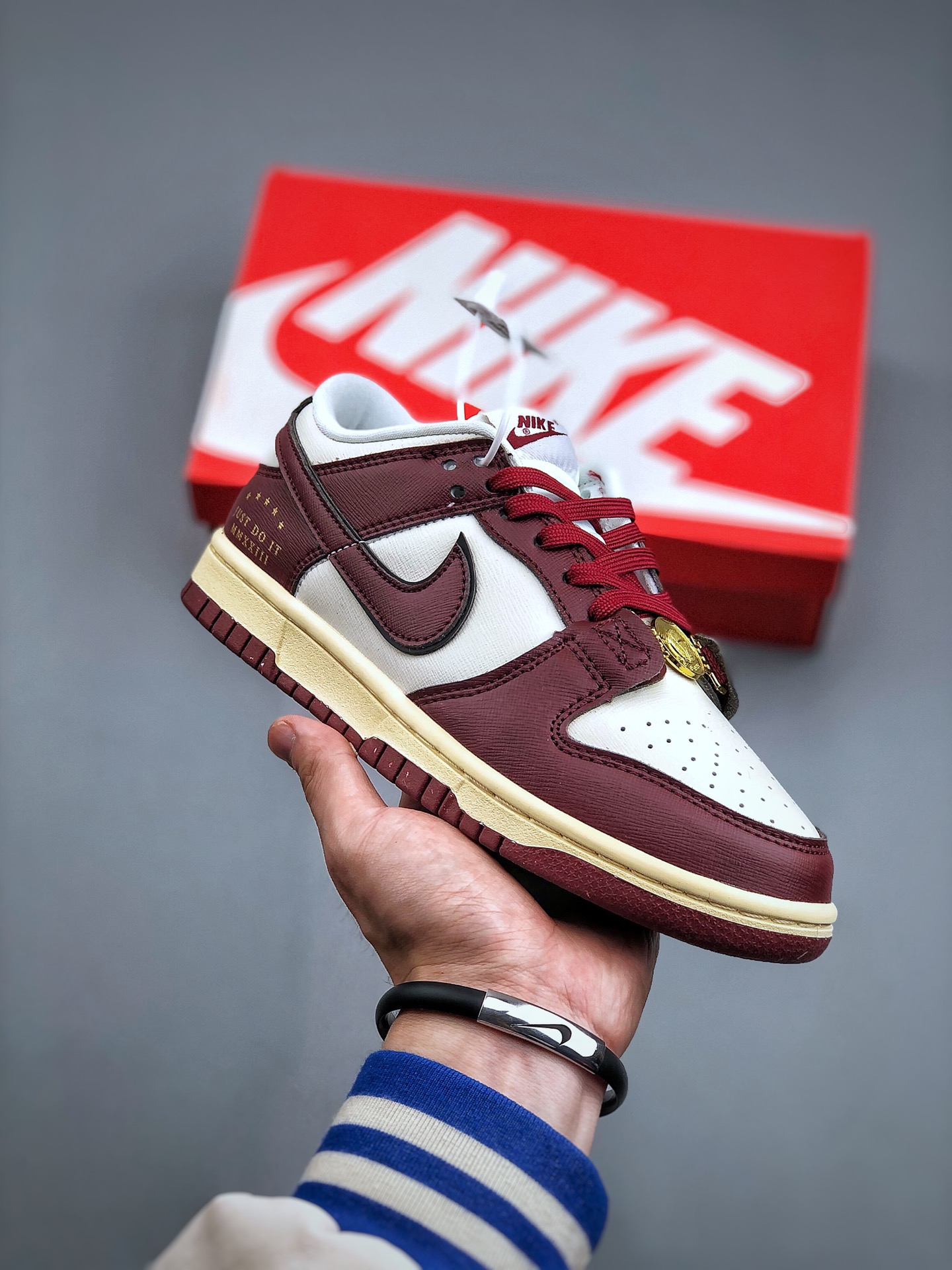 Nike SB Dunk Low