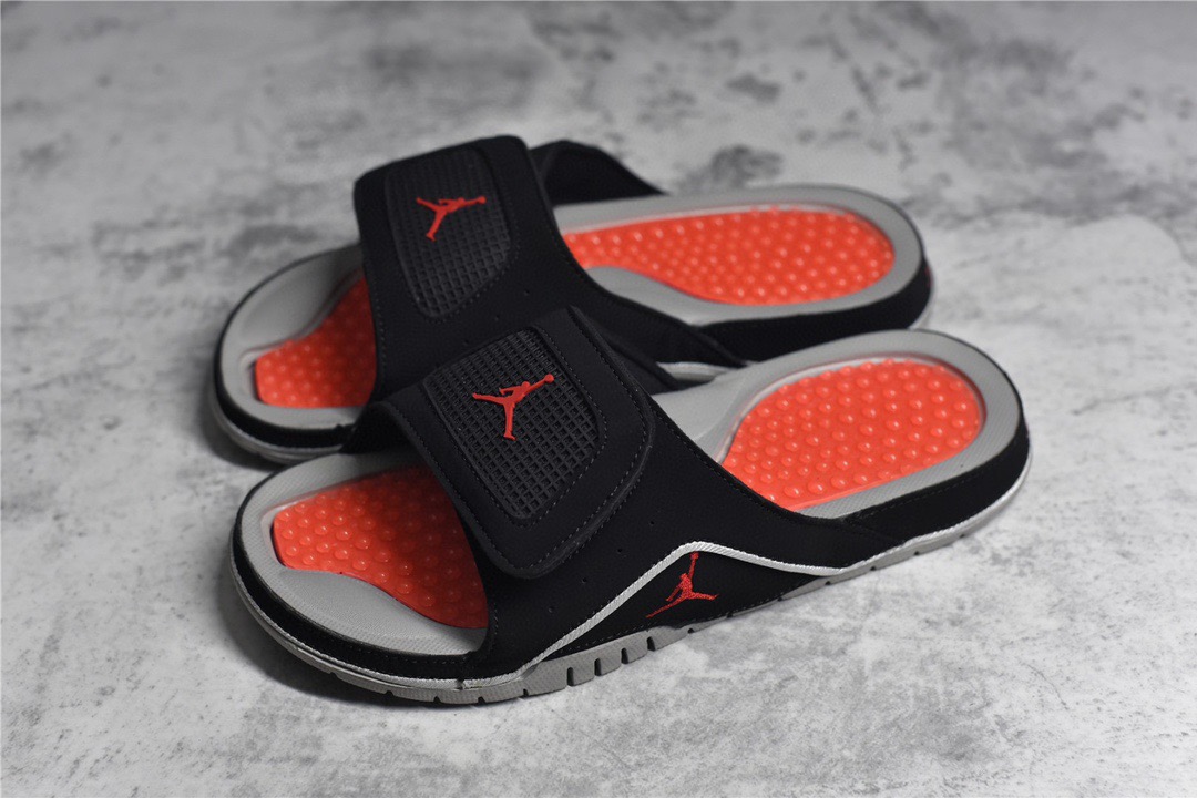 Nike Air Jordan 4 Slippers