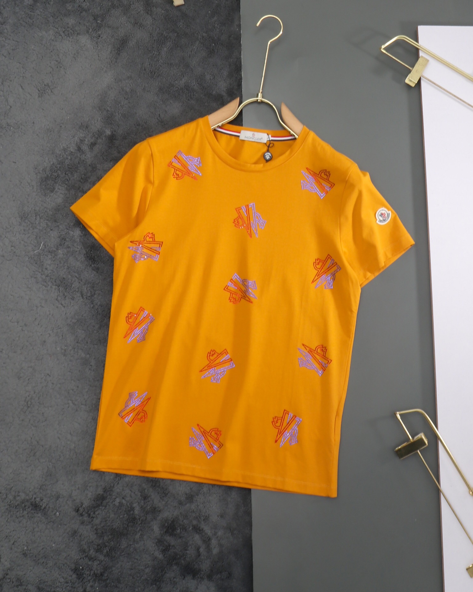 Men Women T-shirt Top Quality 2023