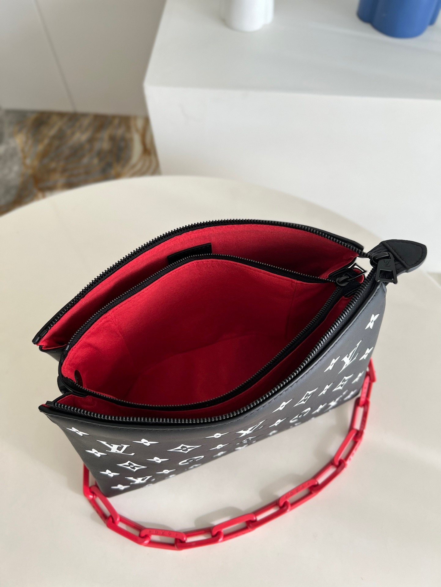 L*ouis V*uitton Top Bag