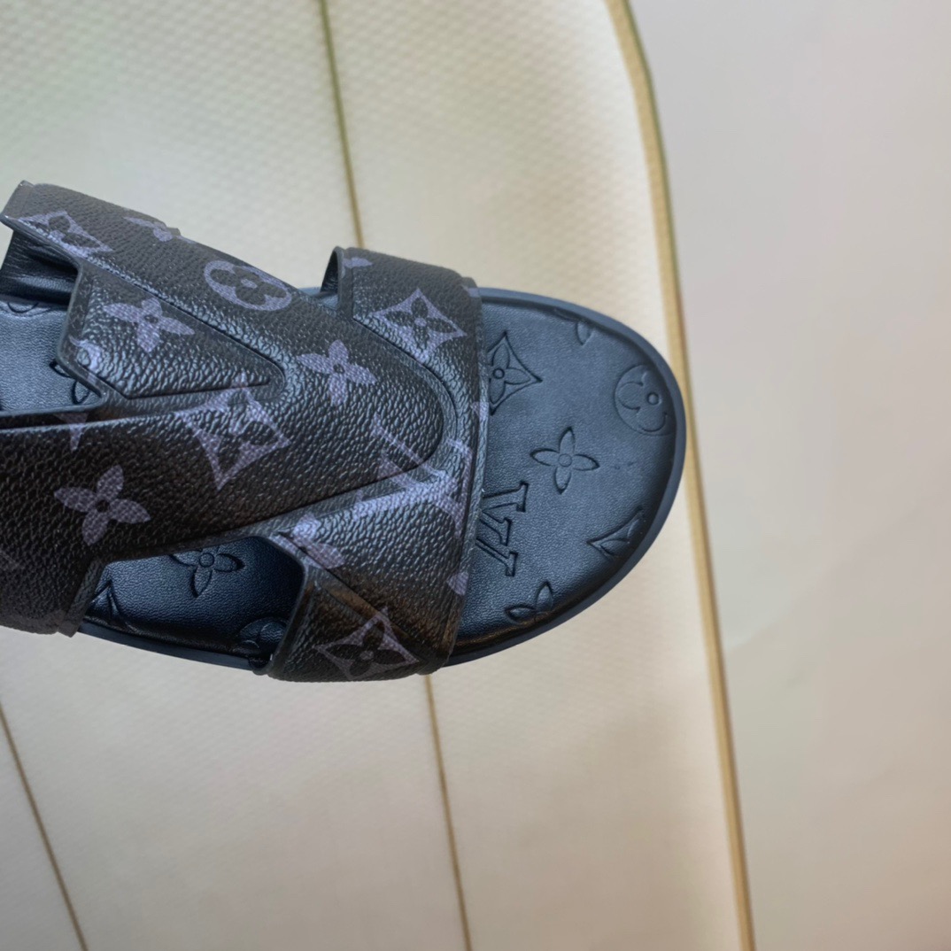 Men L*ouis V*uitton Top Slippers