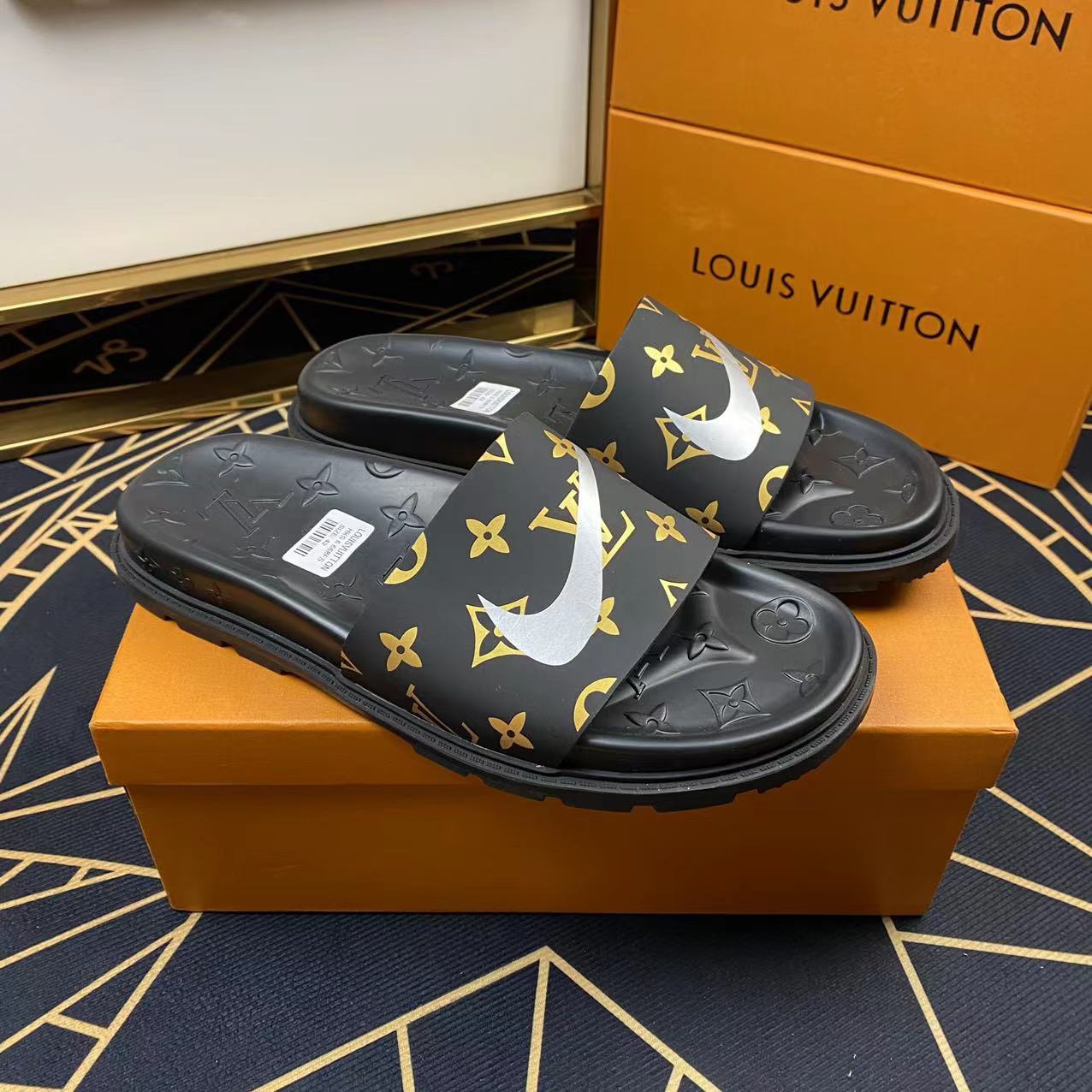 Men L*ouis V*uitton Top Slippers