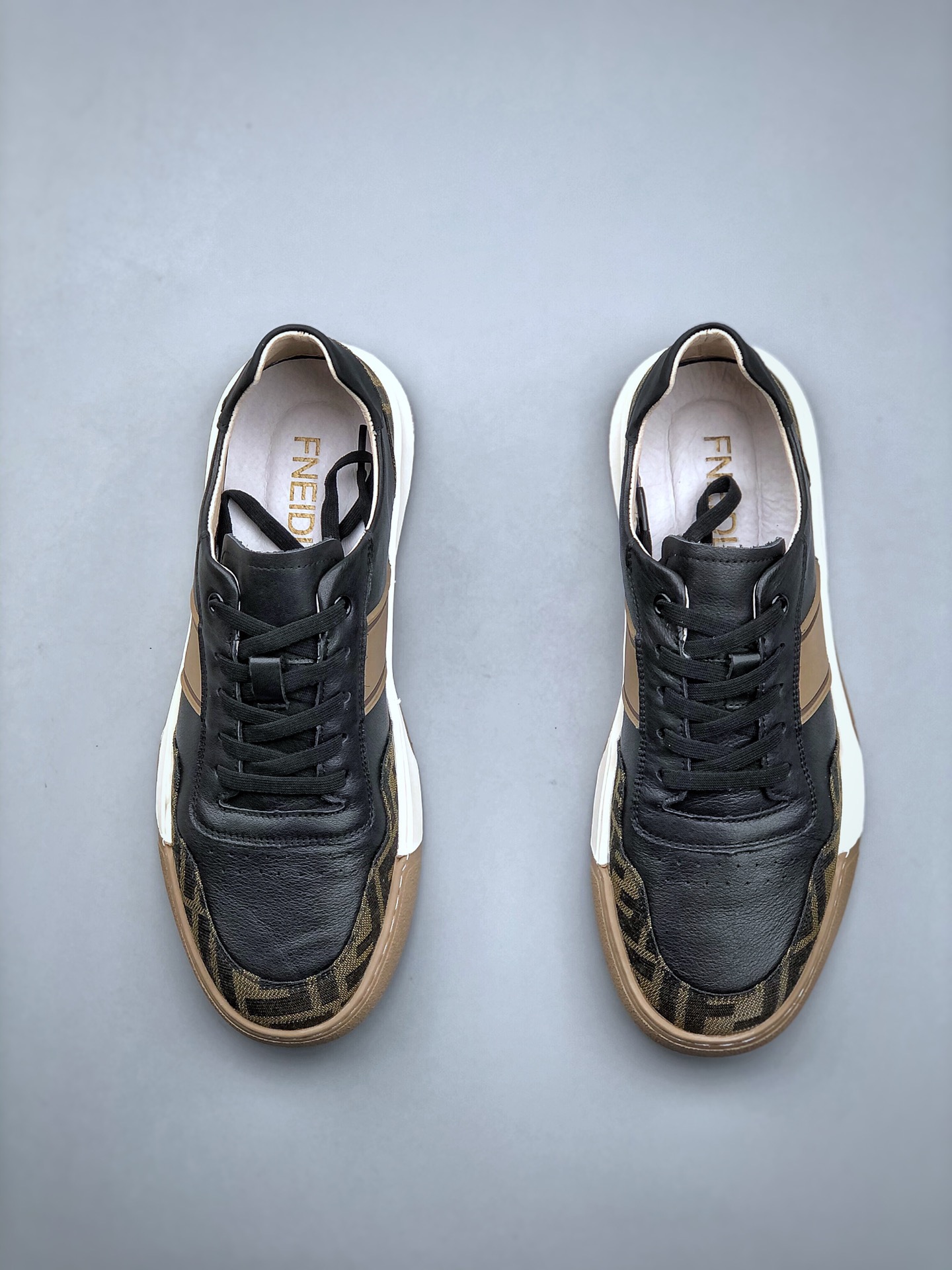 Men F*endi Top Sneaker （ ）