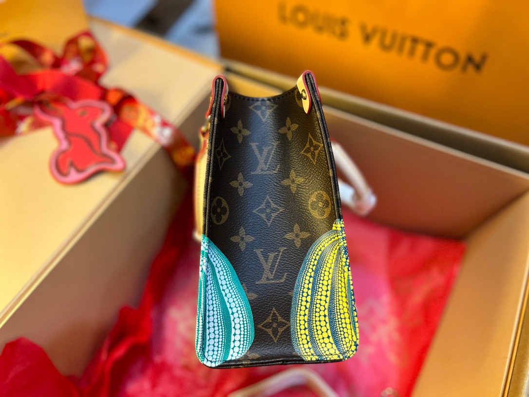 L*ouis V*uitton Top Bag