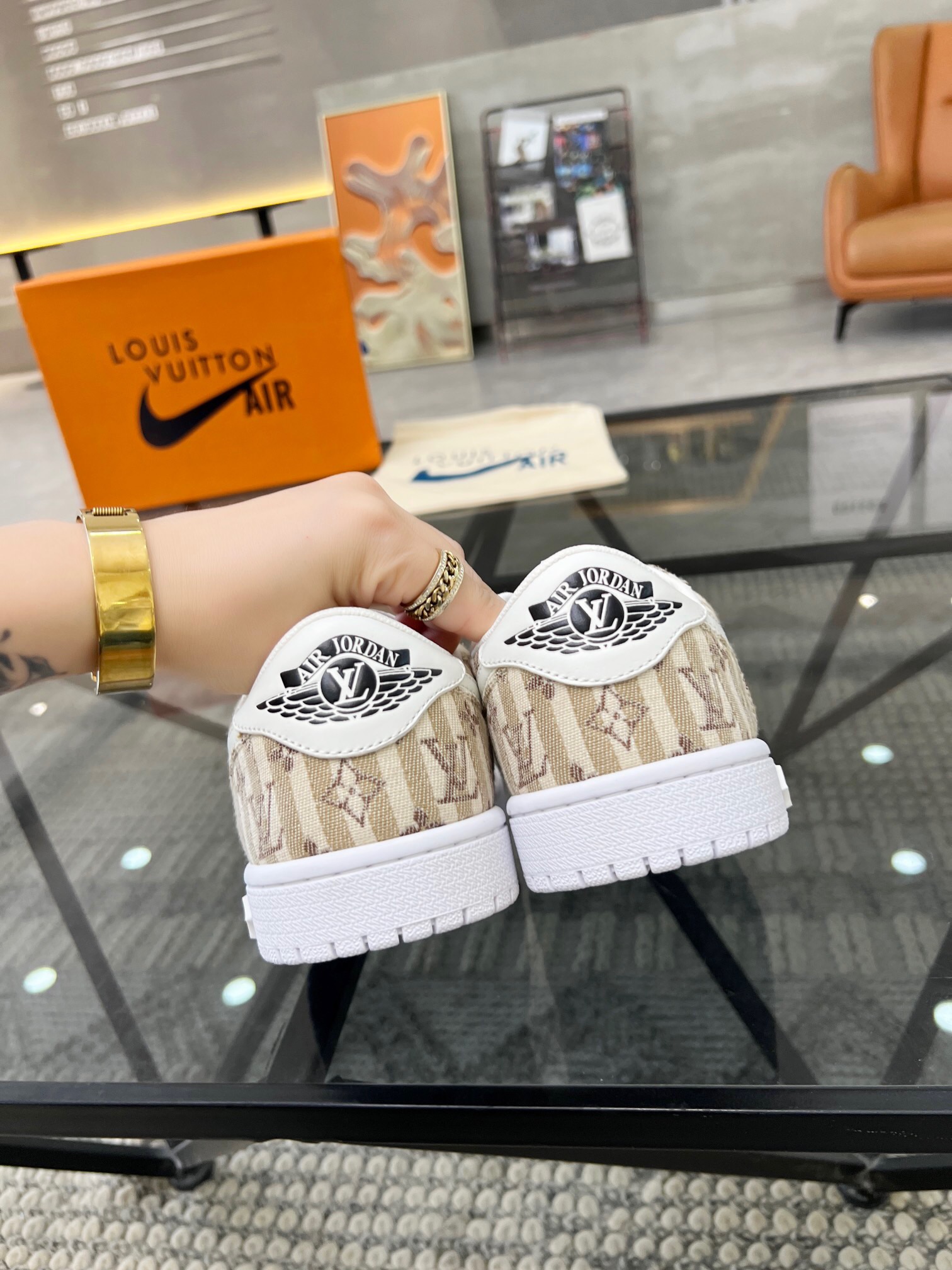 Men L*ouis V*uitton x NIKE Sneakers Maikesneakers