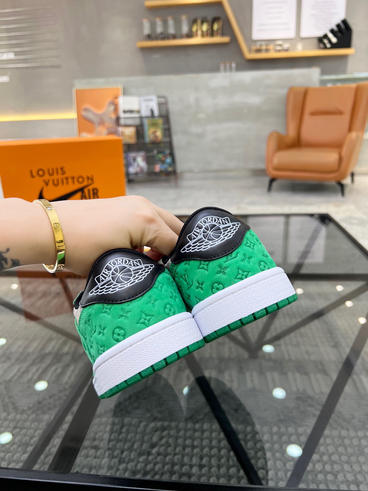 Men L*ouis V*uitton x NIKE Sneakers Maikesneakers