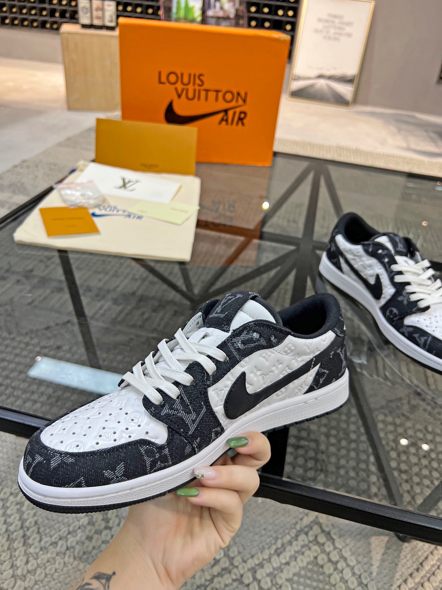 Men L*ouis V*uitton x NIKE Sneakers Maikesneakers