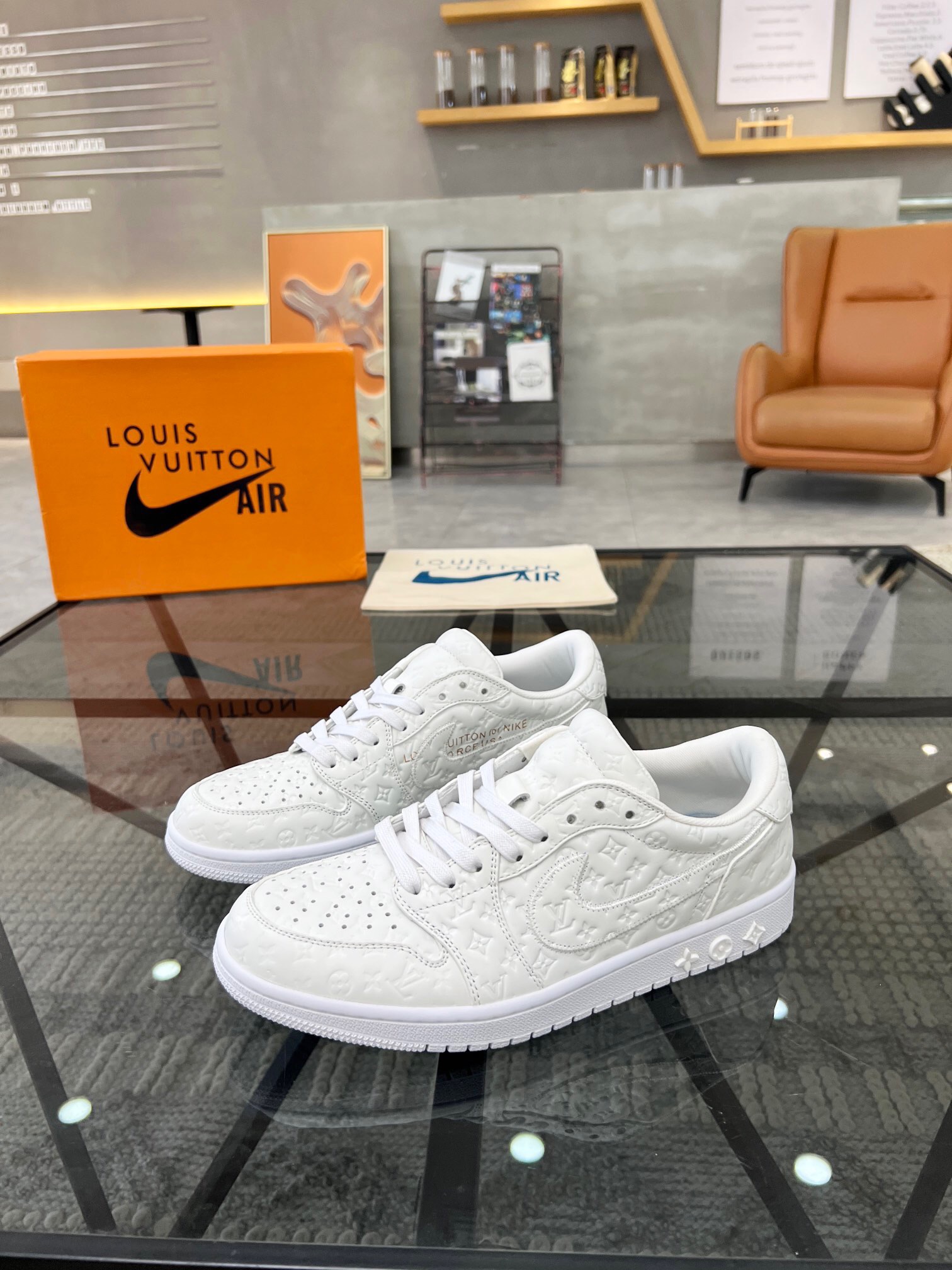 Men L*ouis V*uitton x NIKE Sneakers Maikesneakers