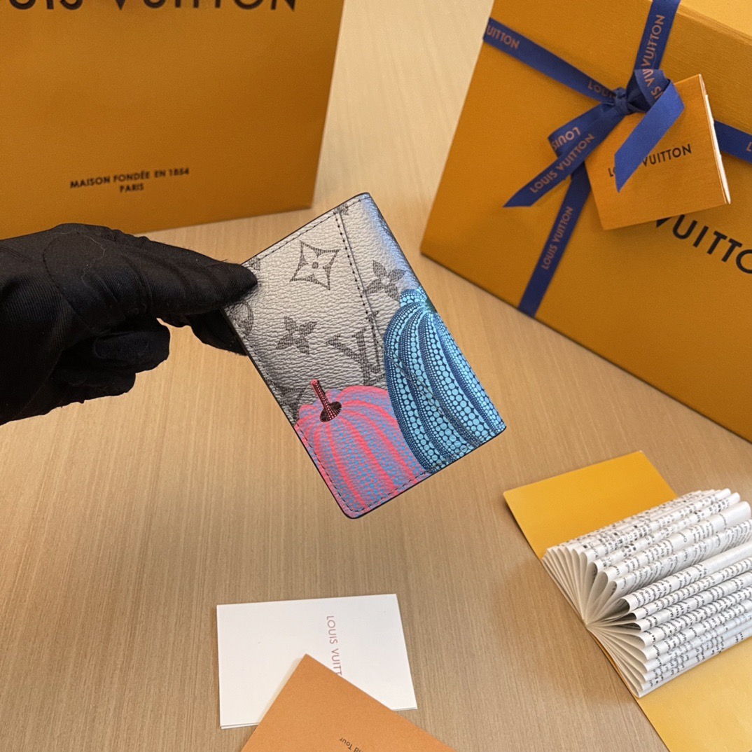 L*ouis V*uitton Top Bag