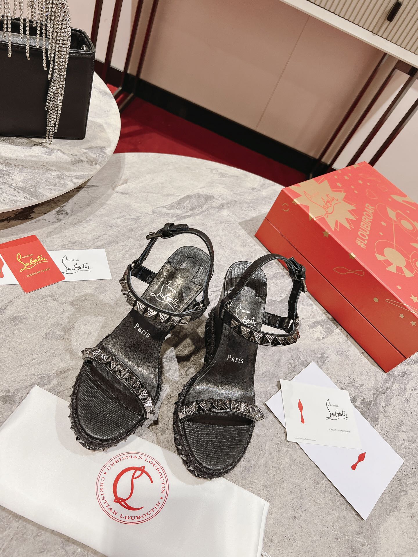 great quality c* hristian Louboutin sneaker