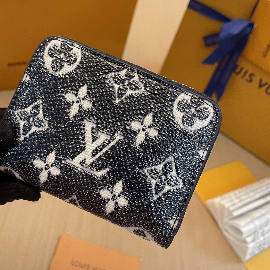 L*ouis V*uitton Top Bag