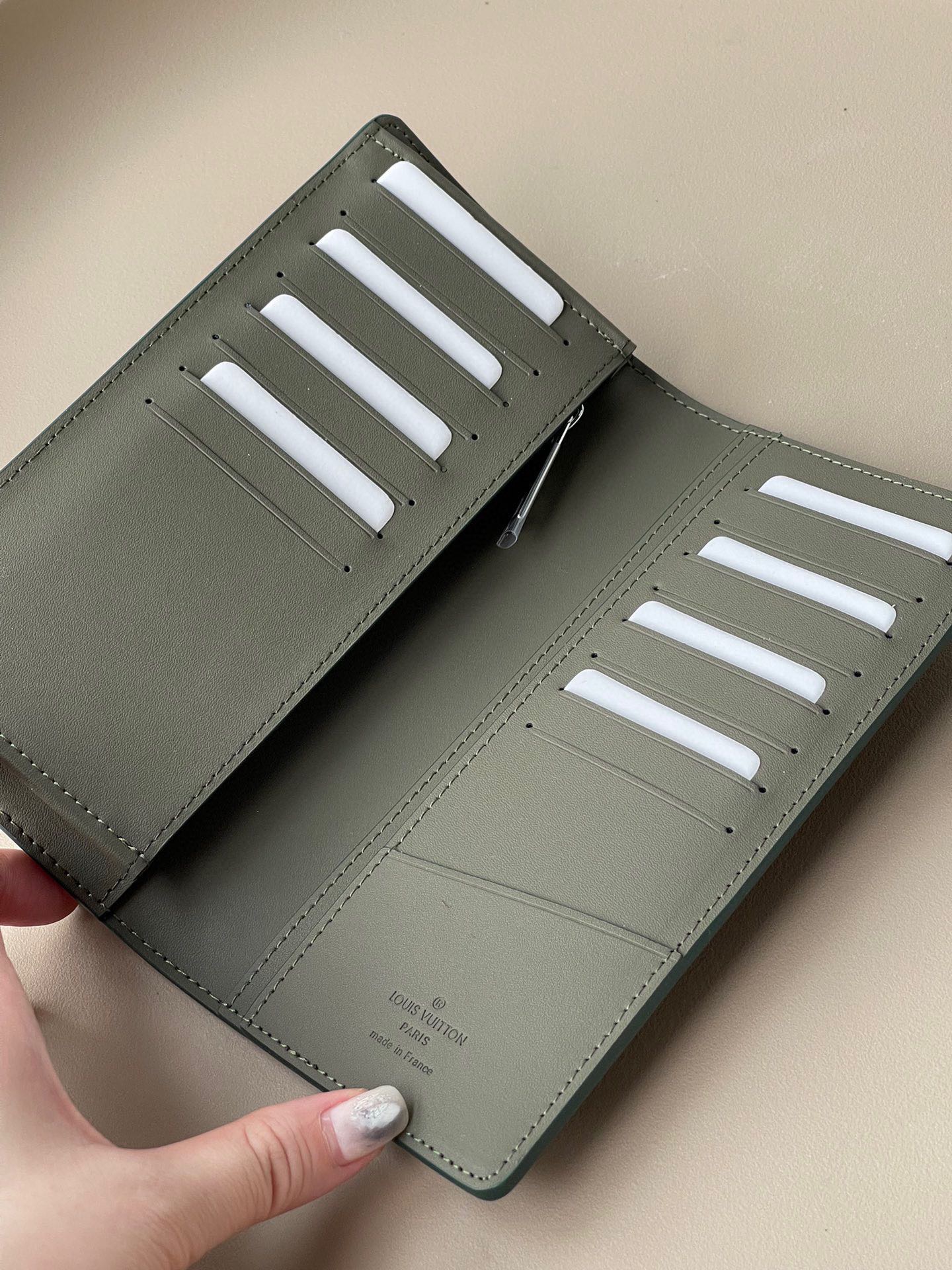 L*ouis V*uitton Top Bag