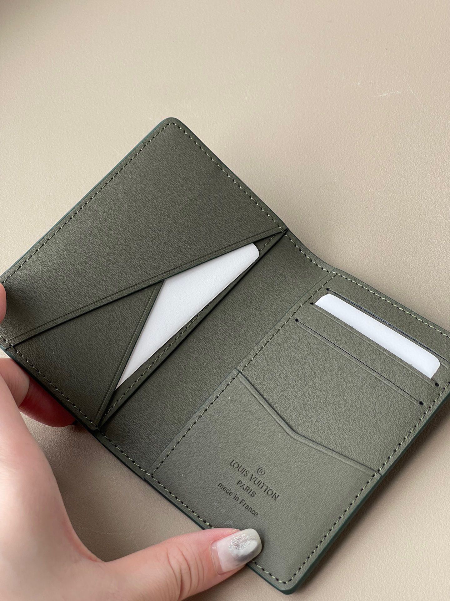 L*ouis V*uitton Top Bag