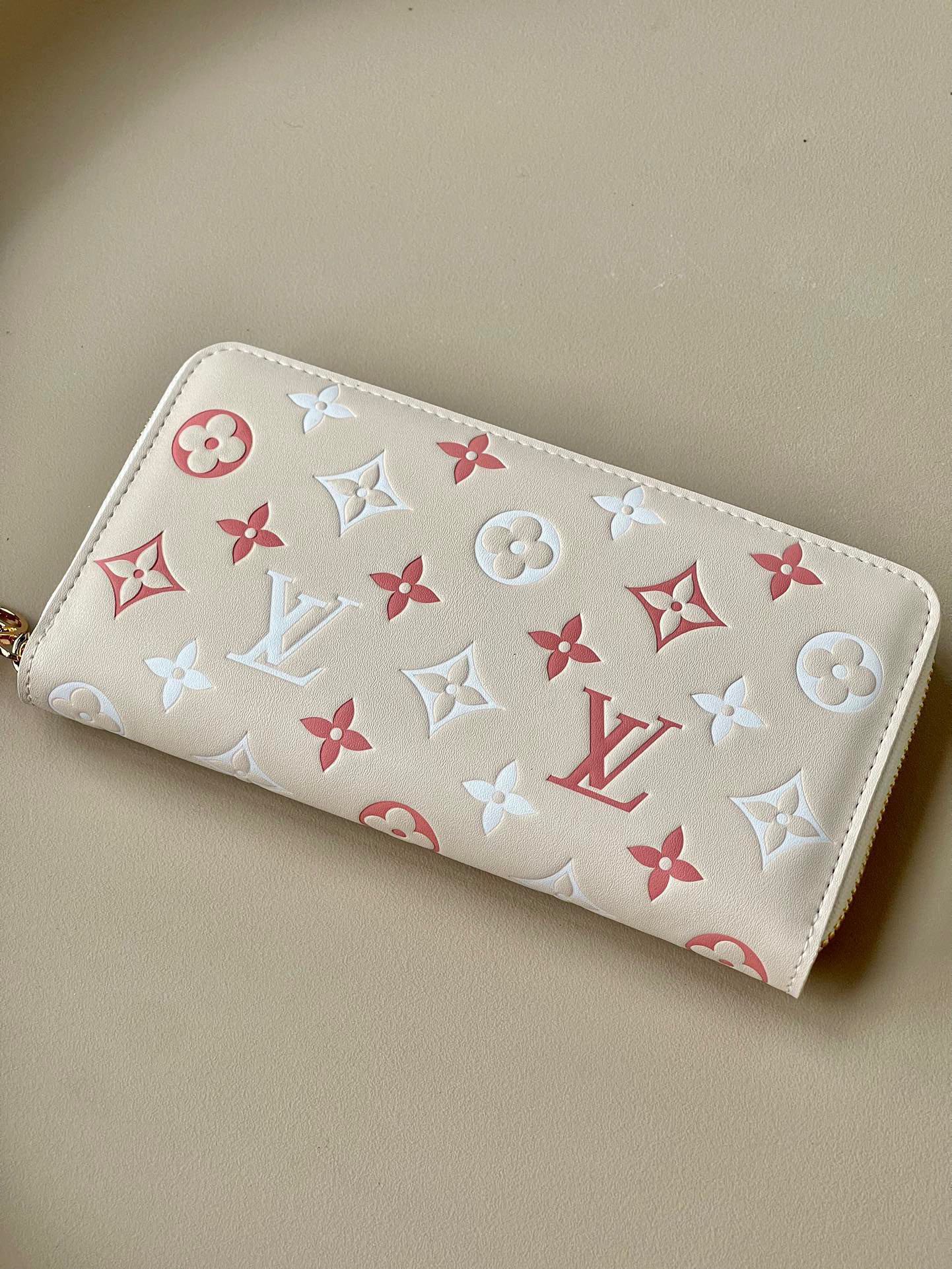 L*ouis V*uitton Top Bag