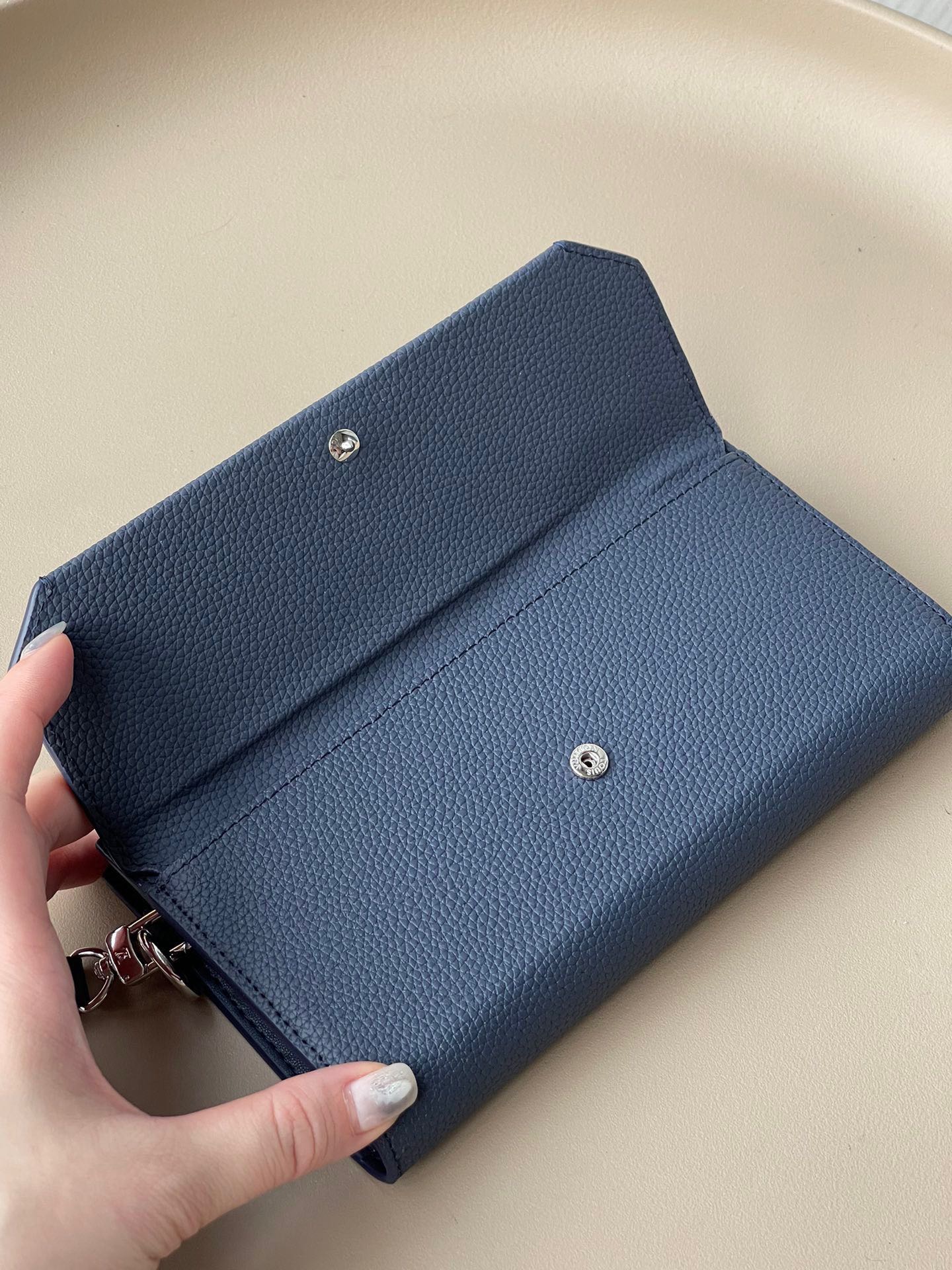 L*ouis V*uitton Top Bag