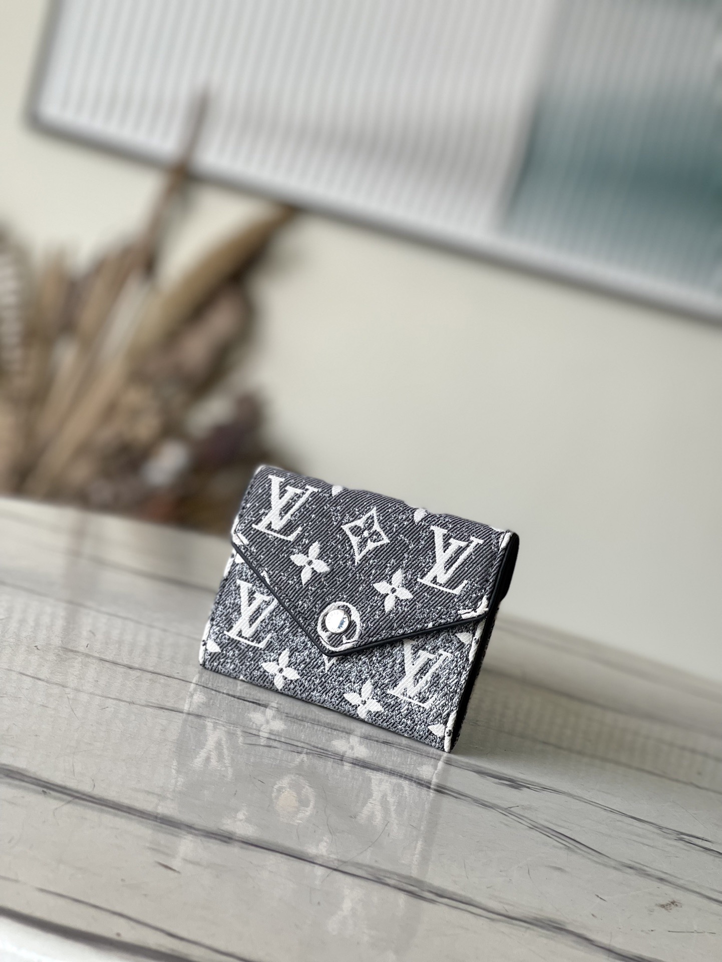 L*ouis V*uitton Top Bag