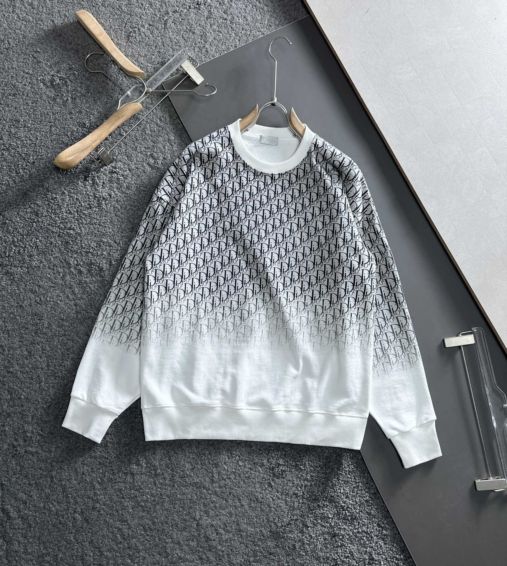 Men Sweater Top Quality （）