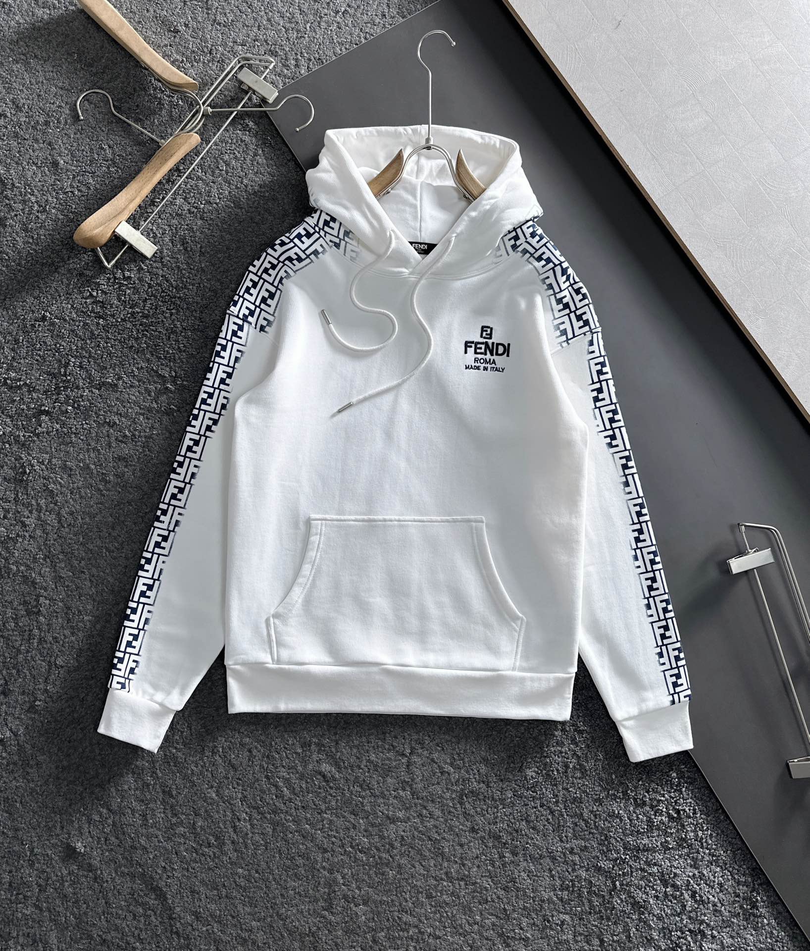 Men Sweater Top Quality （）