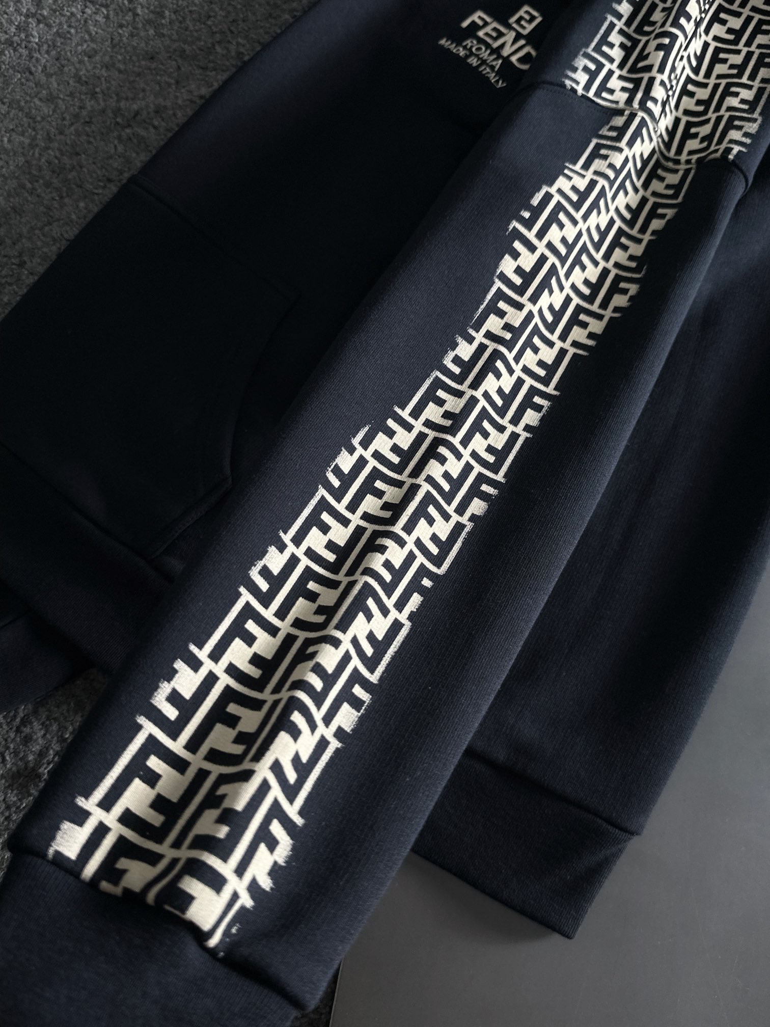 Men Sweater Top Quality （）