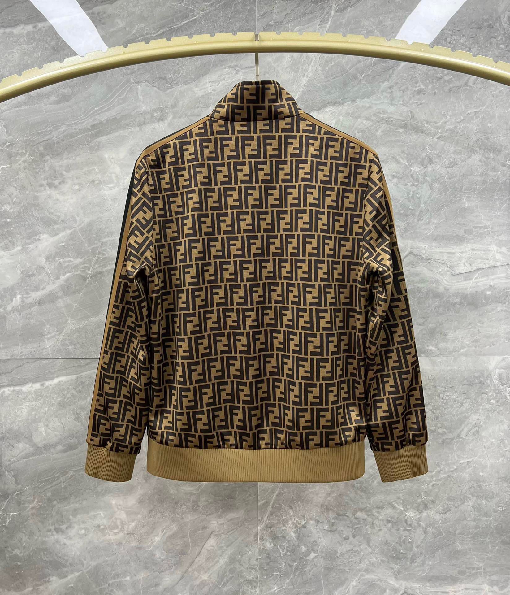 Men Sets Top Quality