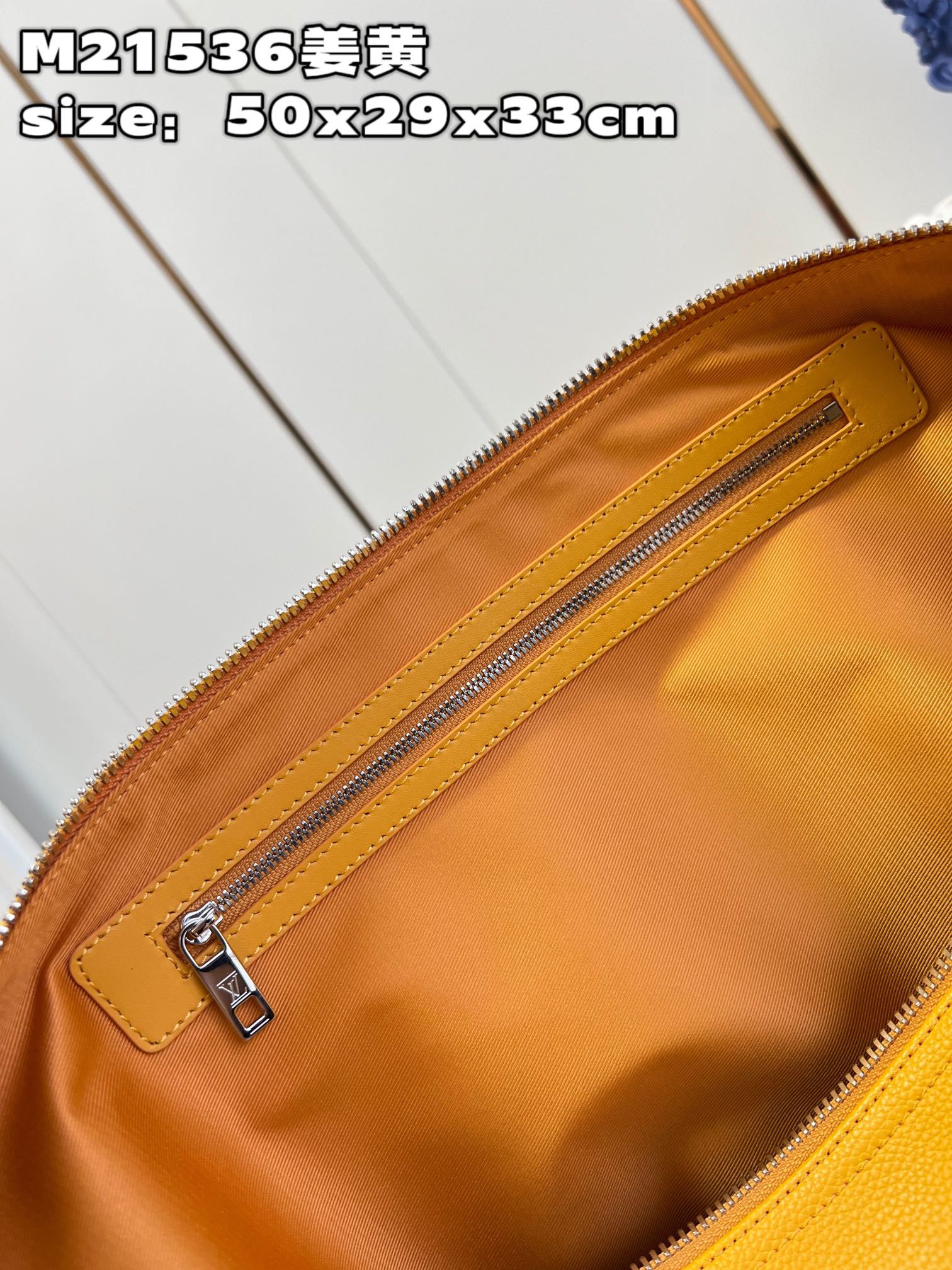 L*ouis V*uitton Top Bag