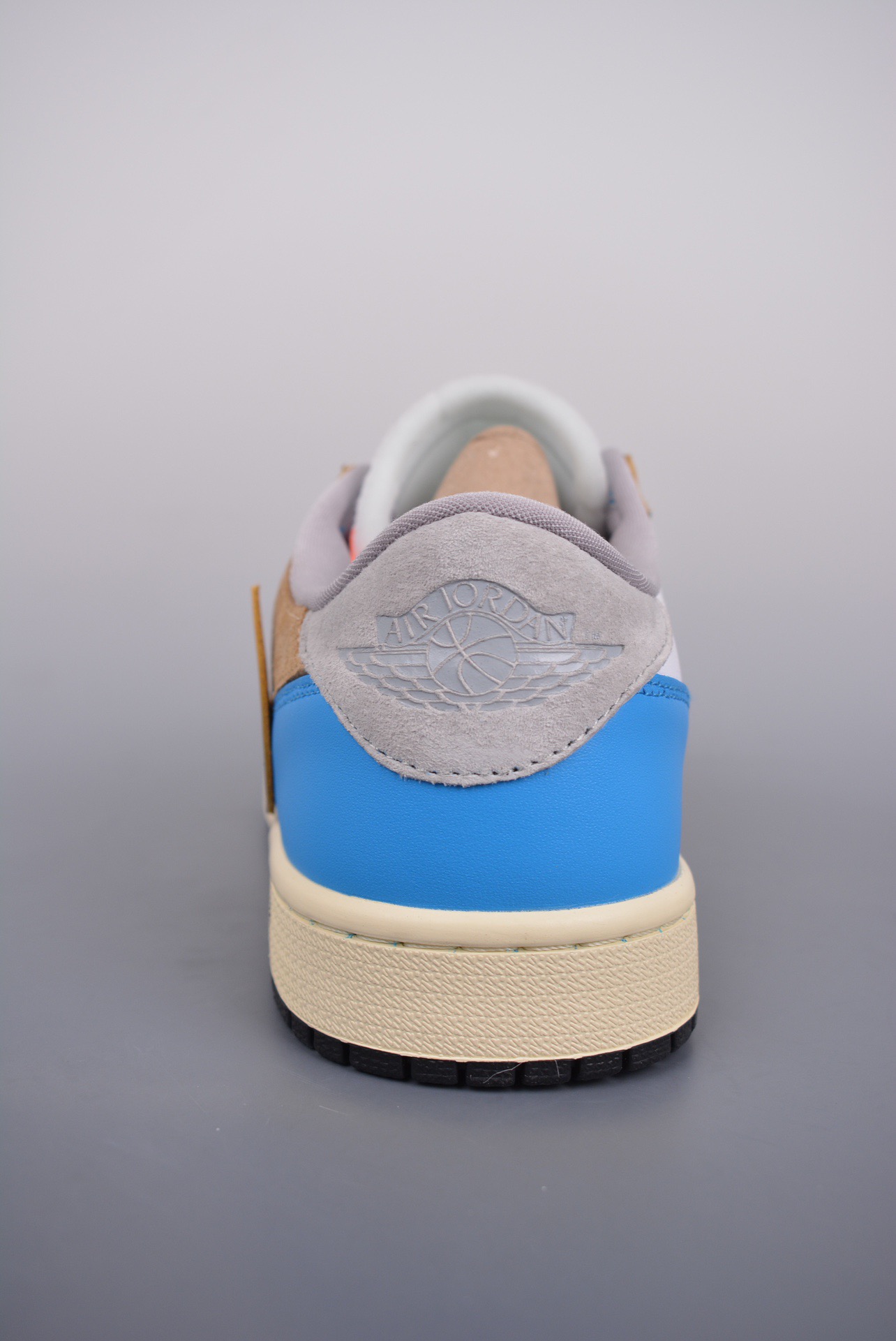 2023 Nike Air Jordan 1 low AJ1