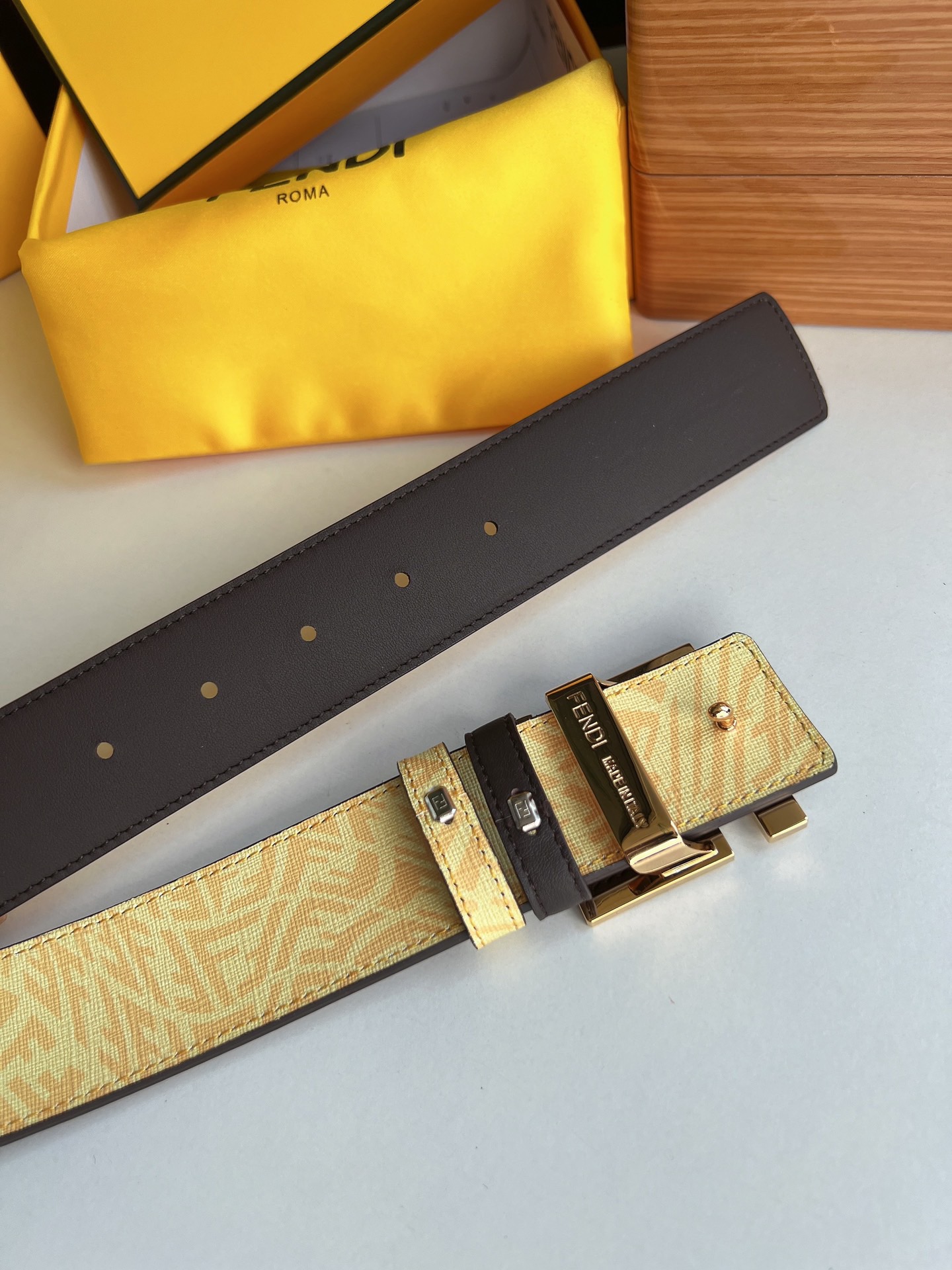 L*ouis V*uitton Top Version 40MM