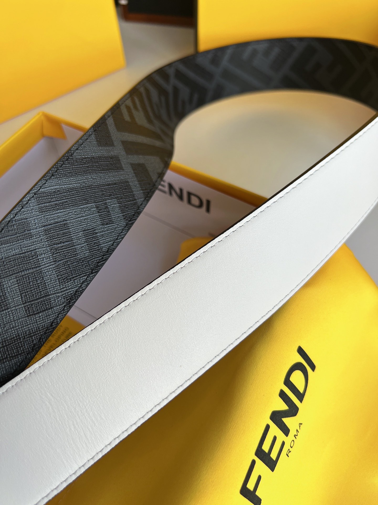 L*ouis V*uitton Top Version 40MM