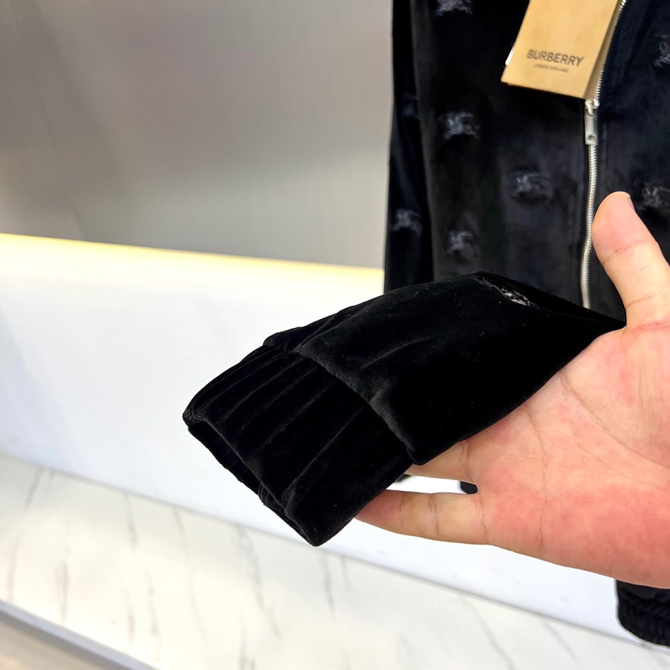 Men suits Top Quality 2023