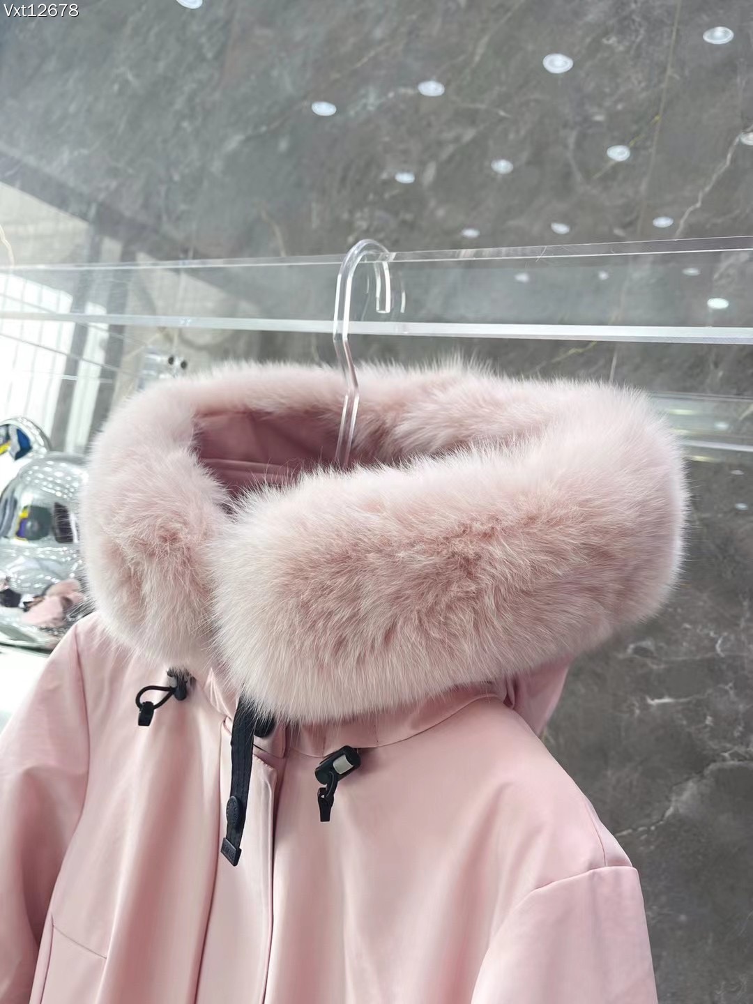 Women Jacket/Sweater Top Quality