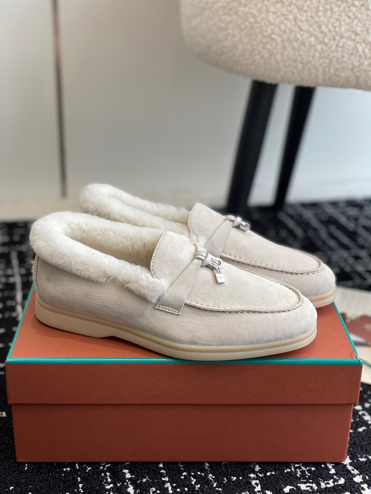 Women L*oro P*iana Top Loafer （）