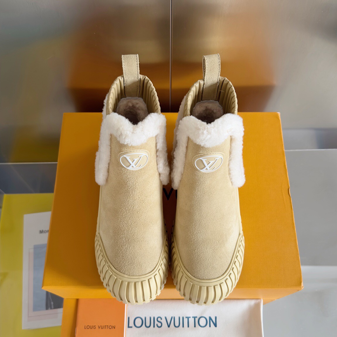 Women L*ouis V*uitton Top Sneaker