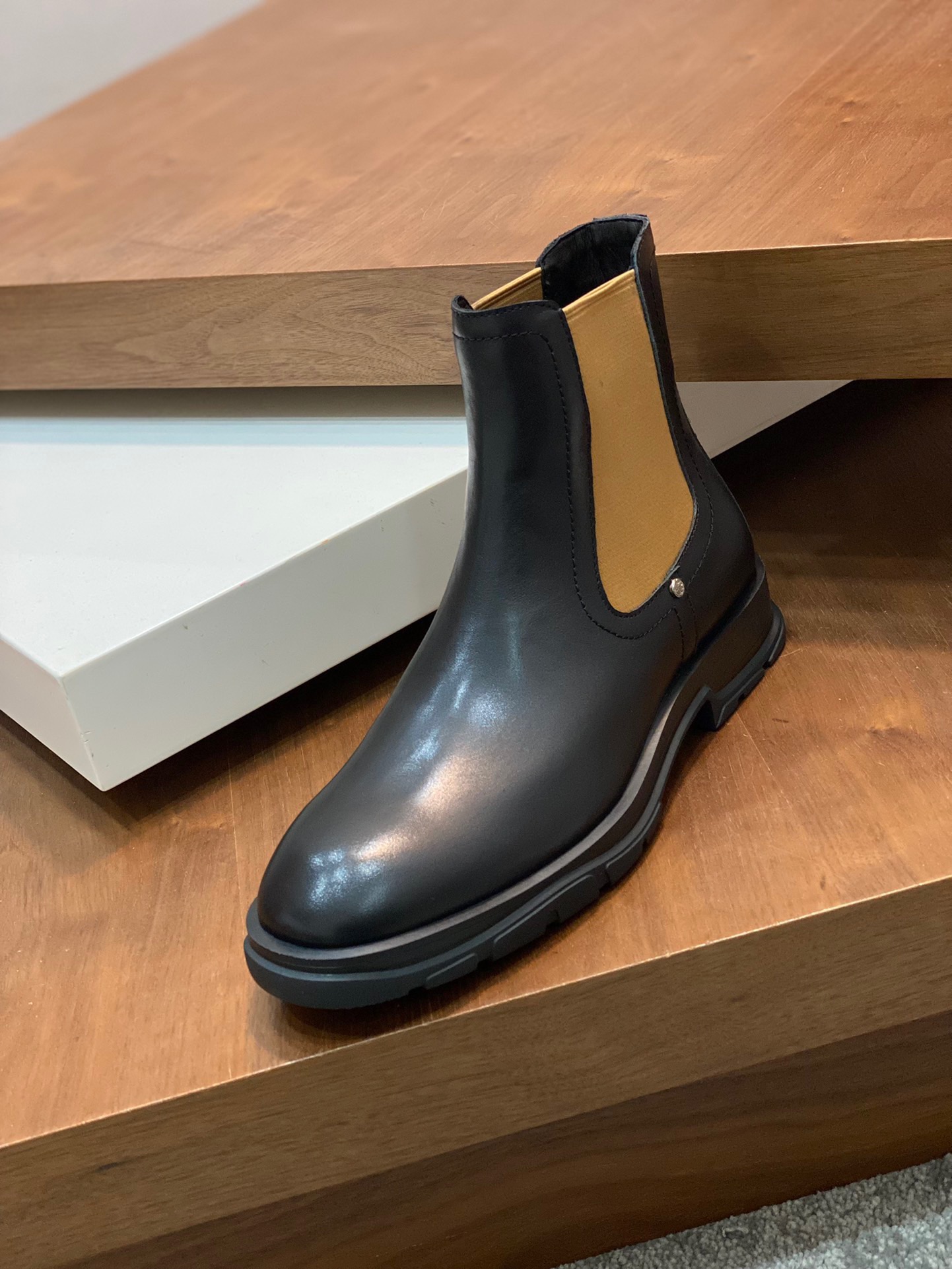 Men A*lexander M*cqueen Top Sneaker