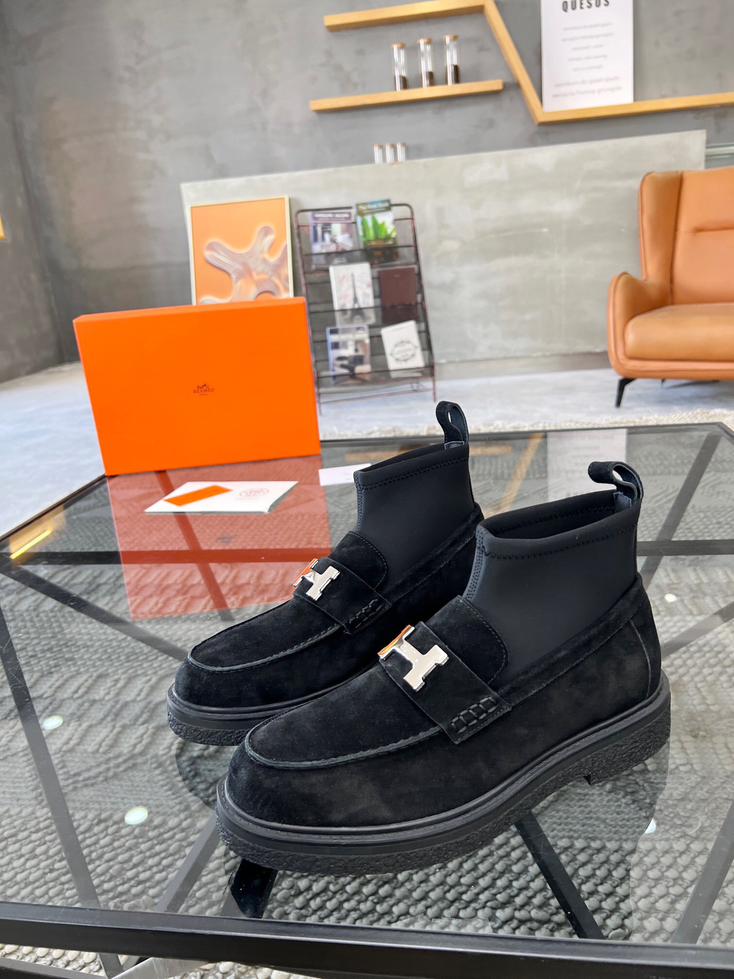 Men H*ermes Top Sneaker