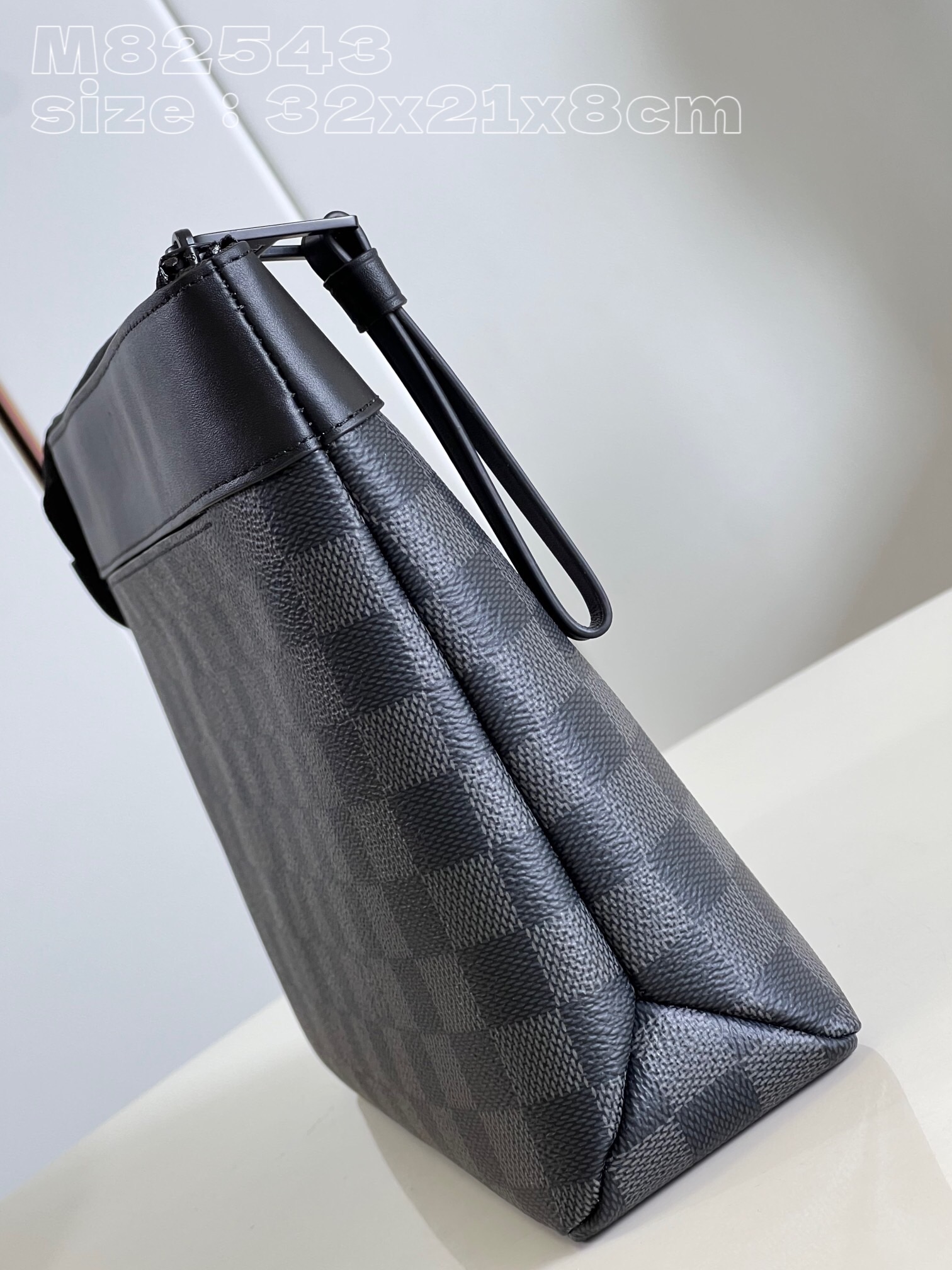 L*ouis V*uitton Top Bag