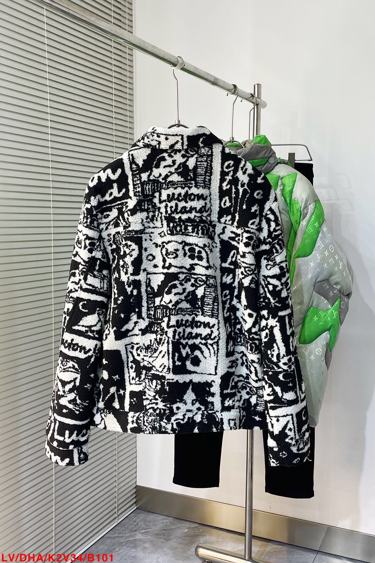 Men Jacket/Sweater Top Quality